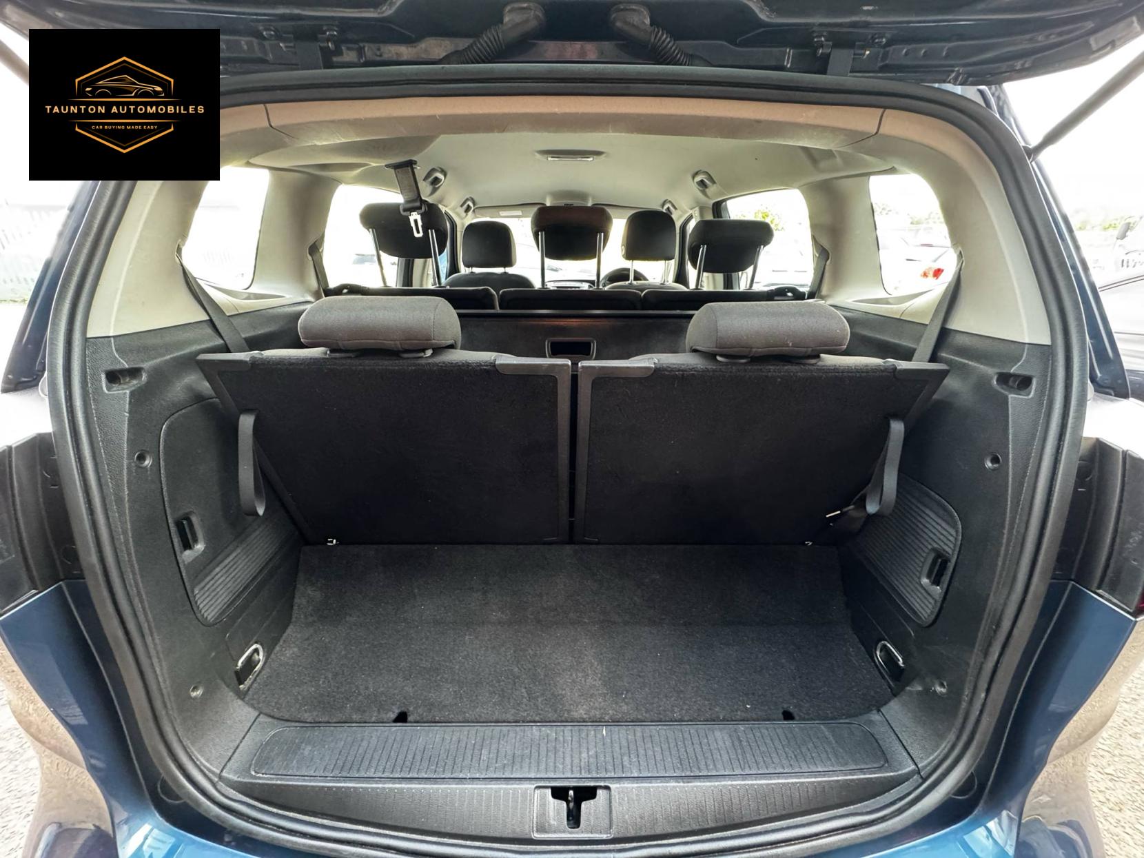 Vauxhall Zafira Tourer 1.4i Turbo Design MPV 5dr Petrol Manual Euro 6 (140 ps)