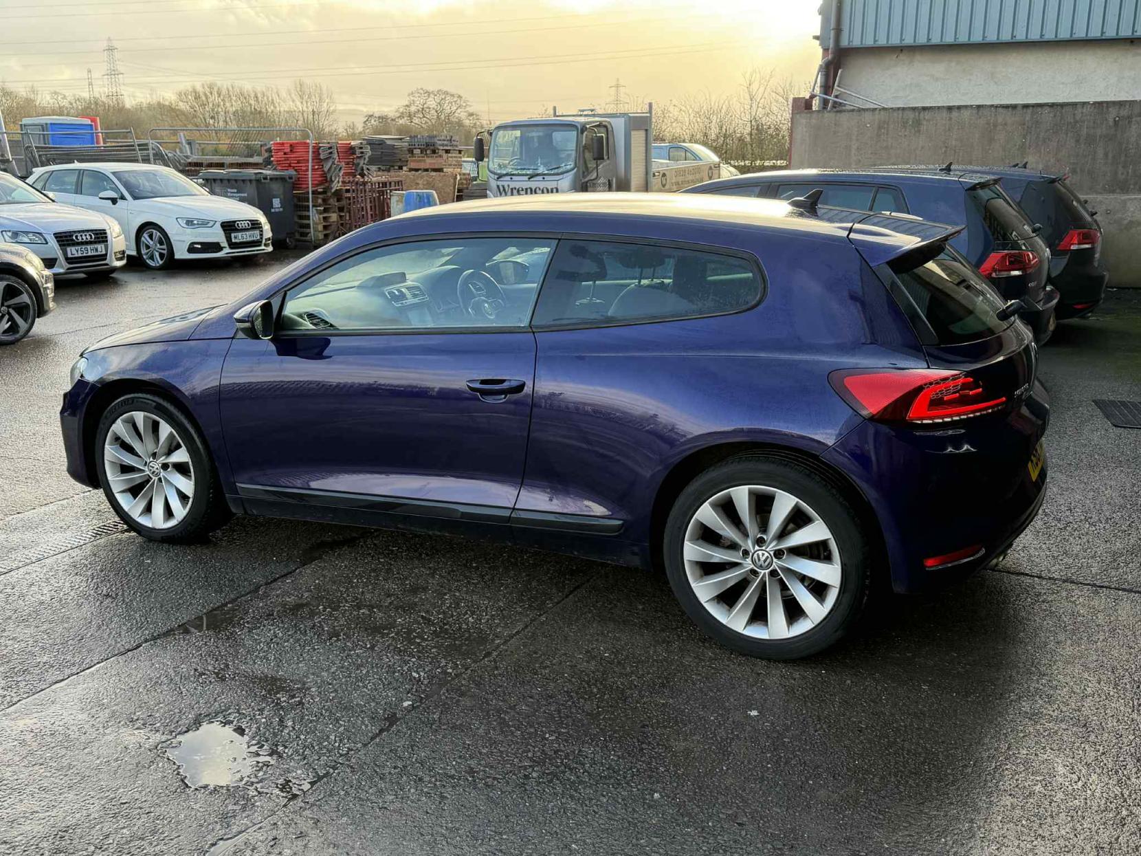 Volkswagen Scirocco 2.0 TDI BlueMotion Tech GT Hatchback 3dr Diesel Manual Euro 6 (s/s) (150 ps)