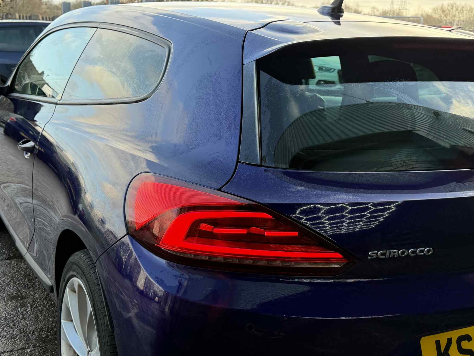 Volkswagen Scirocco 2.0 TDI BlueMotion Tech GT Hatchback 3dr Diesel Manual Euro 6 (s/s) (150 ps)