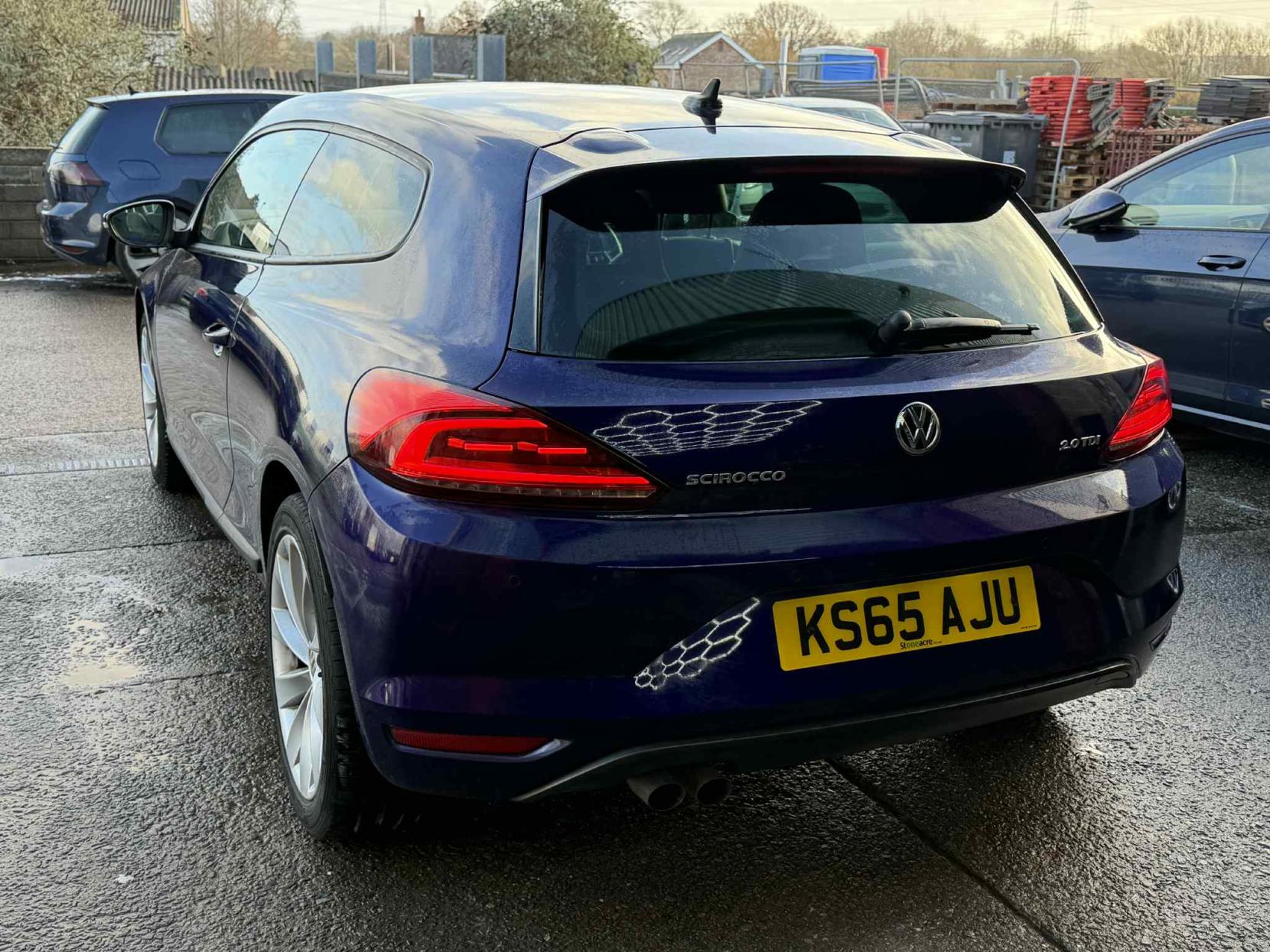 Volkswagen Scirocco 2.0 TDI BlueMotion Tech GT Hatchback 3dr Diesel Manual Euro 6 (s/s) (150 ps)