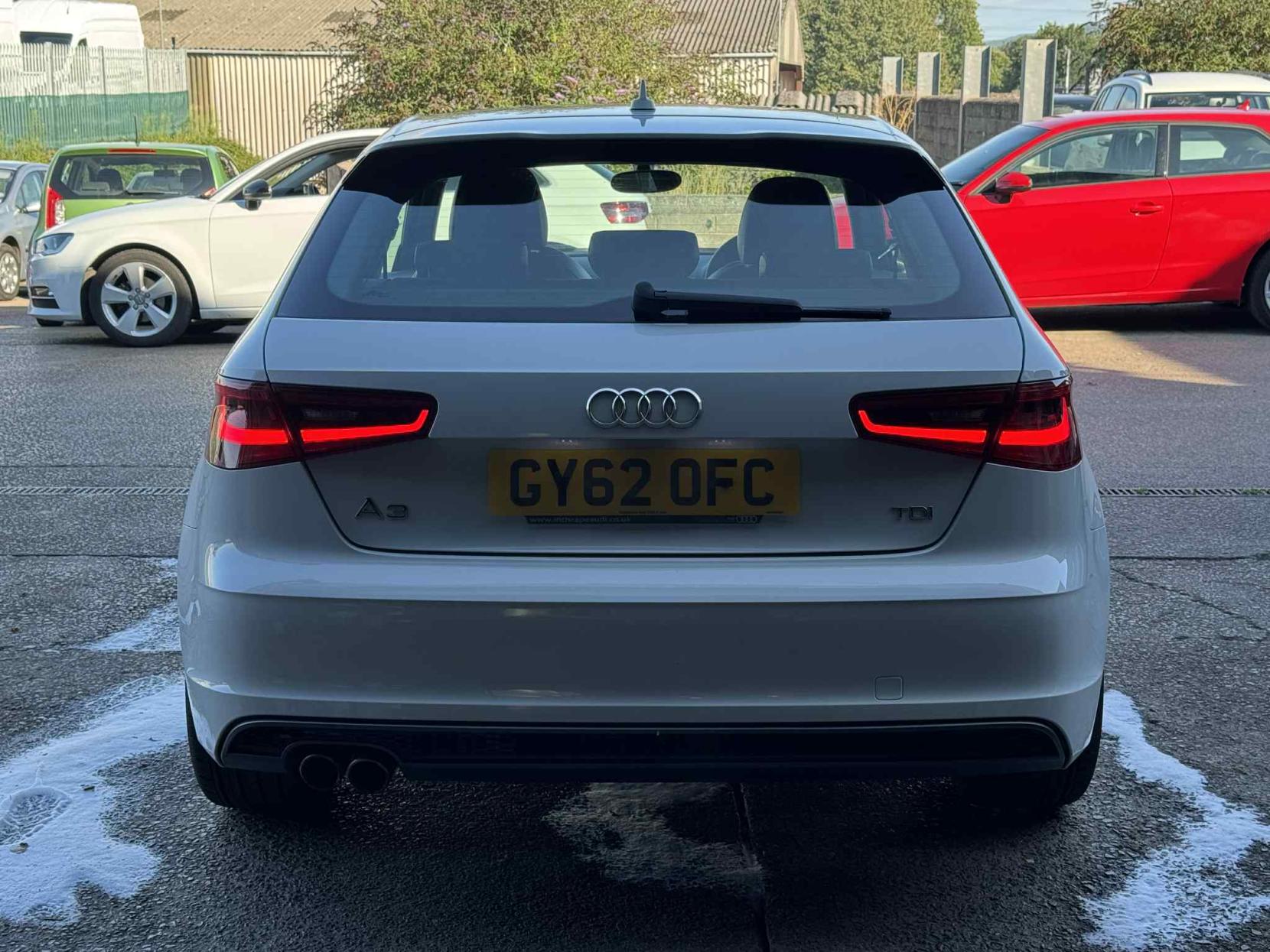 Audi A3 2.0 TDI S line Hatchback 3dr Diesel Manual Euro 5 (s/s) (150 ps)