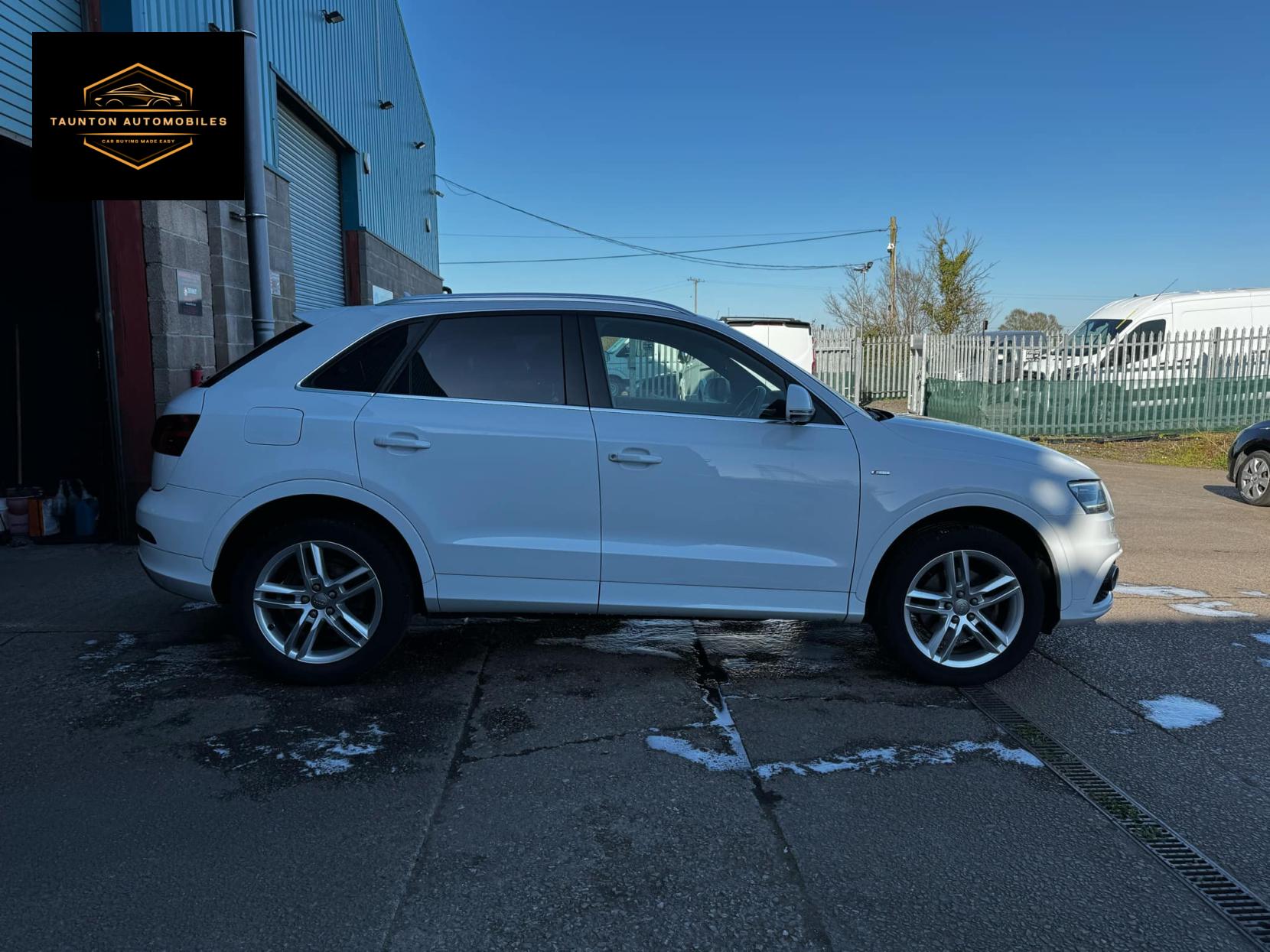Audi Q3 2.0 TDI S line SUV 5dr Diesel Manual Euro 5 (s/s) (140 ps)
