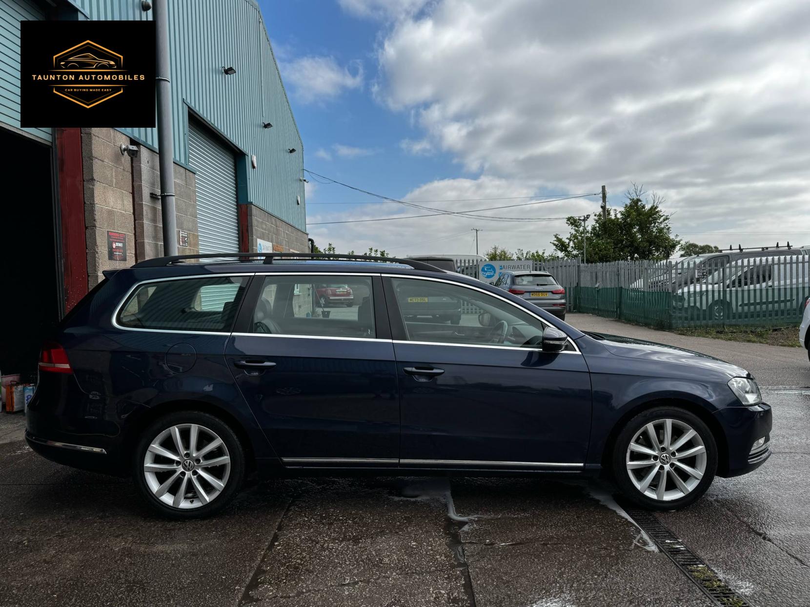 Volkswagen Passat 2.0 TDI BlueMotion Tech Executive Estate 5dr Diesel Manual Euro 5 (s/s) (140 ps)