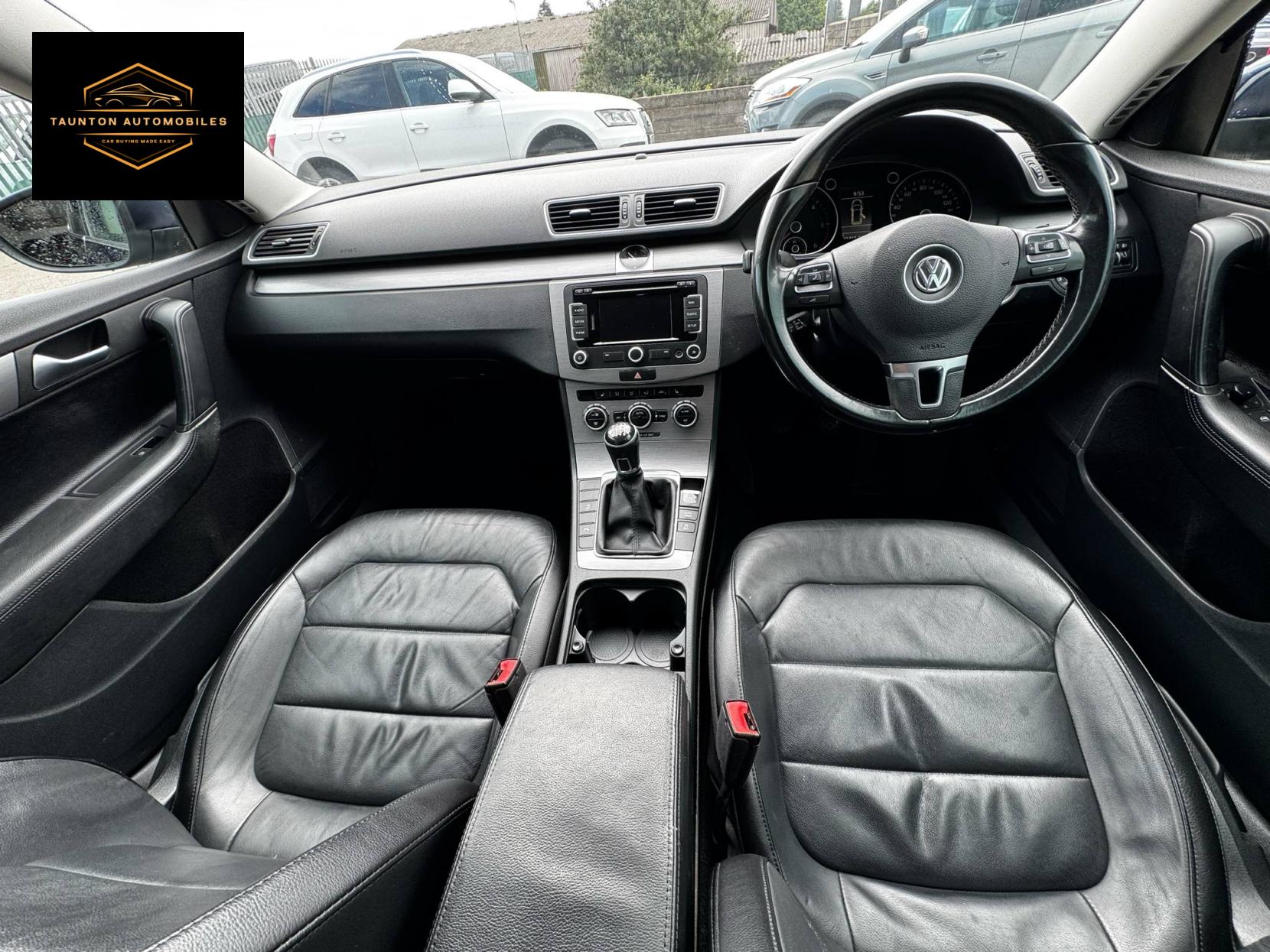 Volkswagen Passat 2.0 TDI BlueMotion Tech Executive Estate 5dr Diesel Manual Euro 5 (s/s) (140 ps)