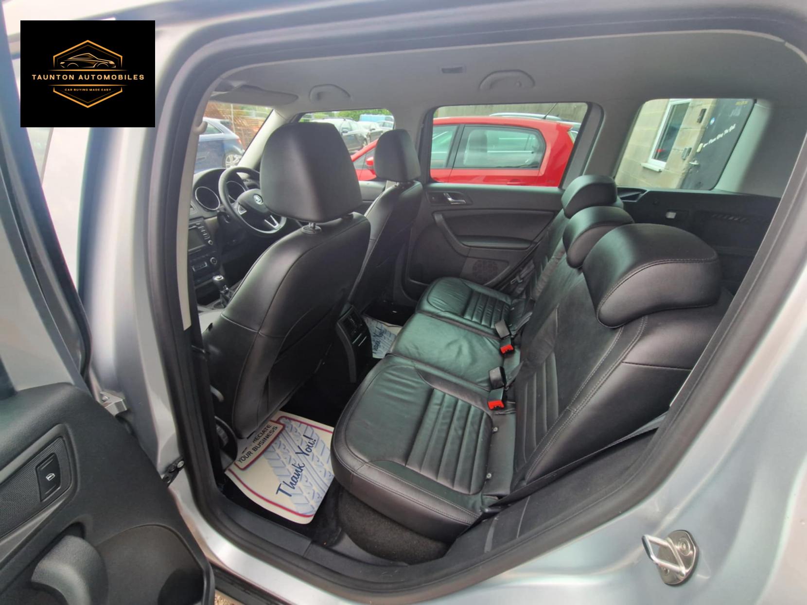 Skoda Yeti 2.0 TDI Elegance Outdoor 5dr Diesel Manual Euro 5 (110 ps)