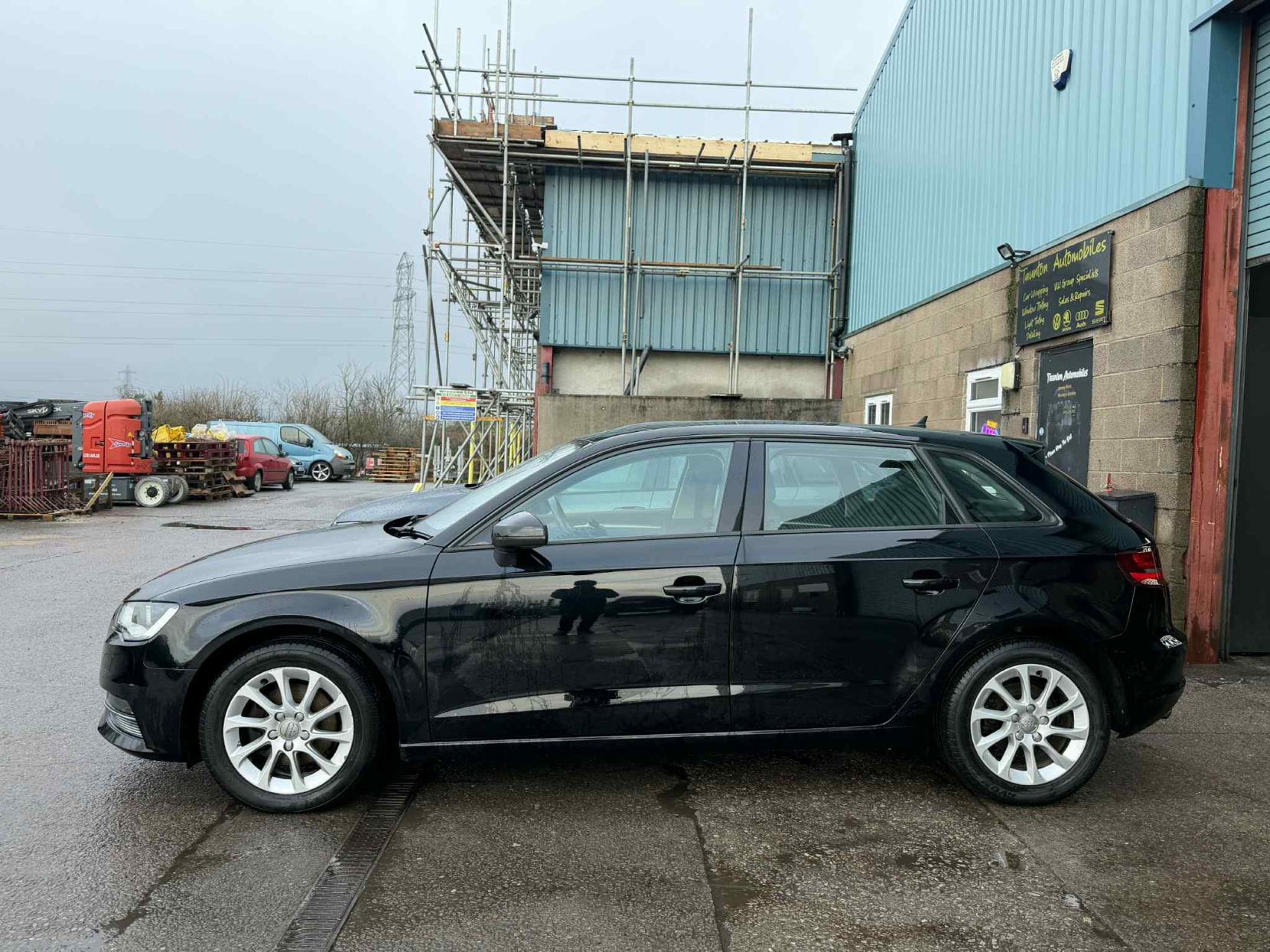 Audi A3 1.4 TFSI SE Sportback 5dr Petrol Manual Euro 5 (s/s) (122 ps)