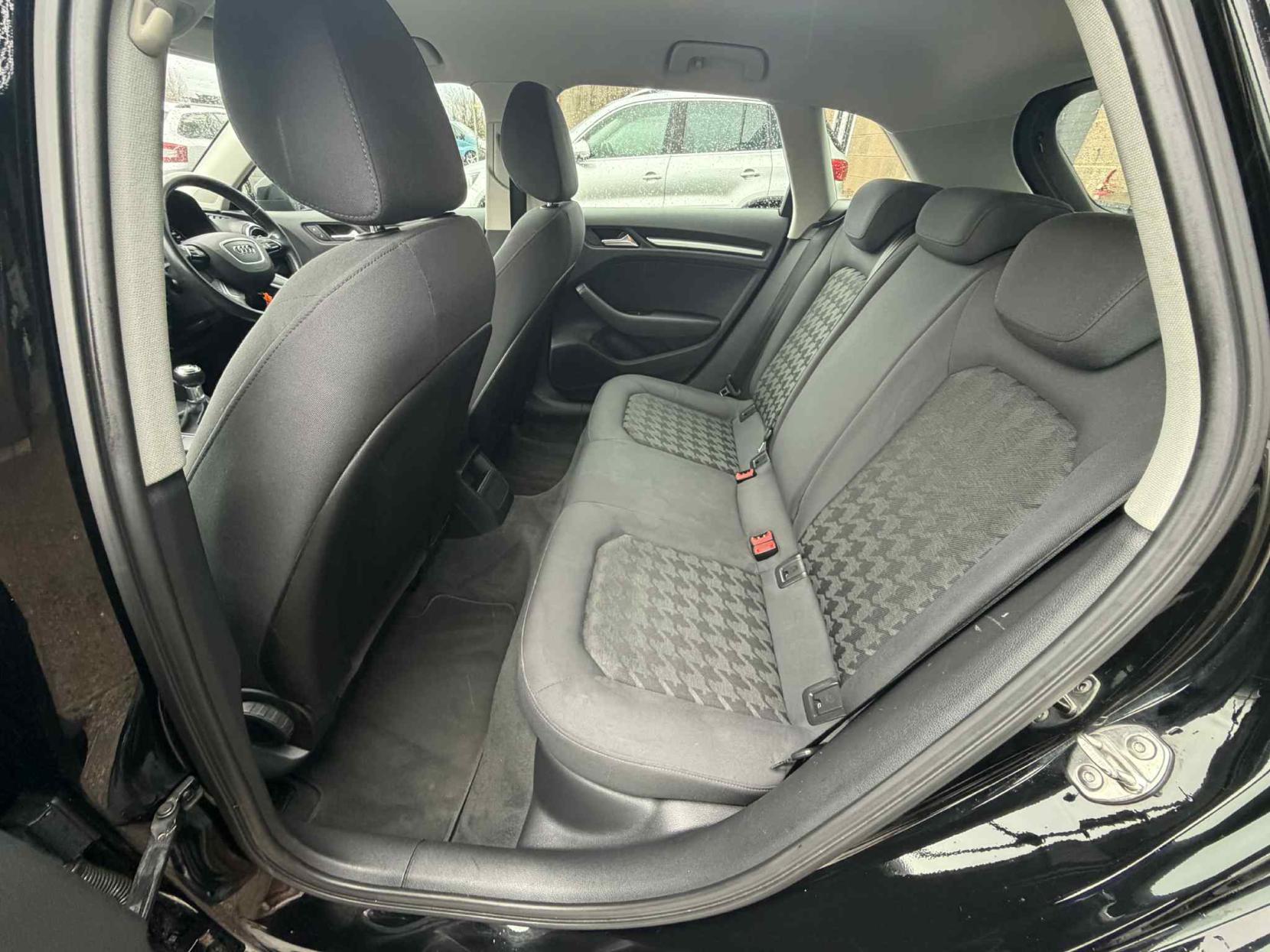 Audi A3 1.4 TFSI SE Sportback 5dr Petrol Manual Euro 5 (s/s) (122 ps)