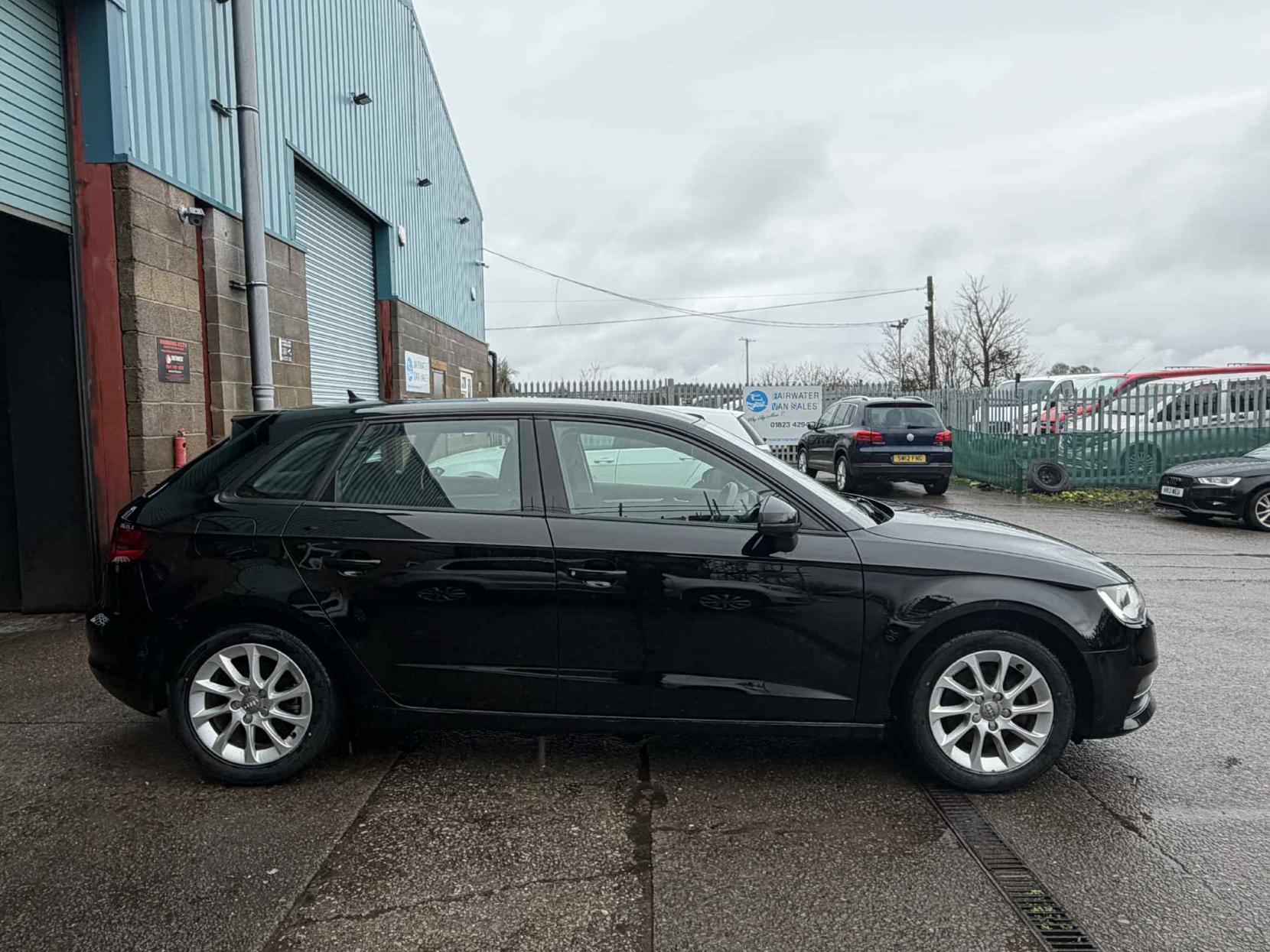 Audi A3 1.4 TFSI SE Sportback 5dr Petrol Manual Euro 5 (s/s) (122 ps)