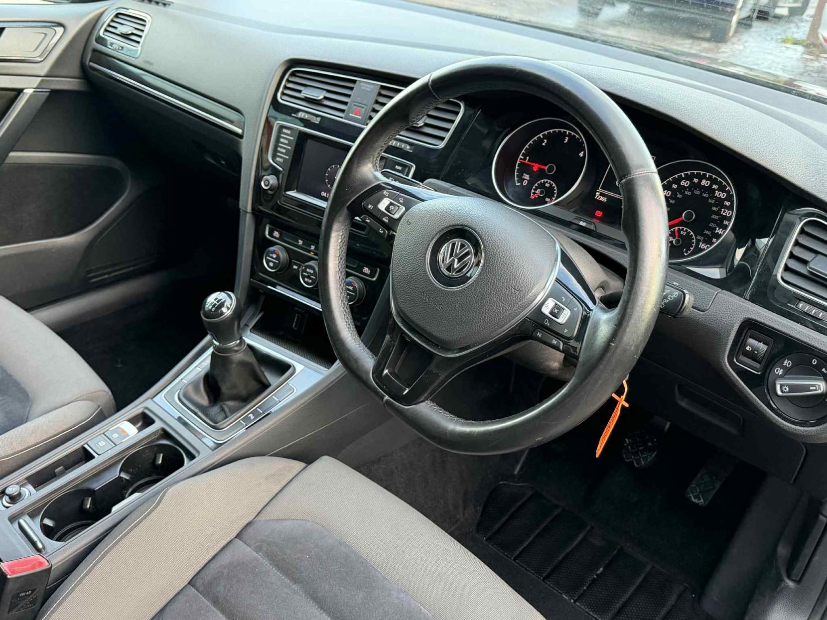 Volkswagen Golf 2.0 TDI BlueMotion Tech GT Hatchback 3dr Diesel Manual Euro 5 (s/s) (150 ps)