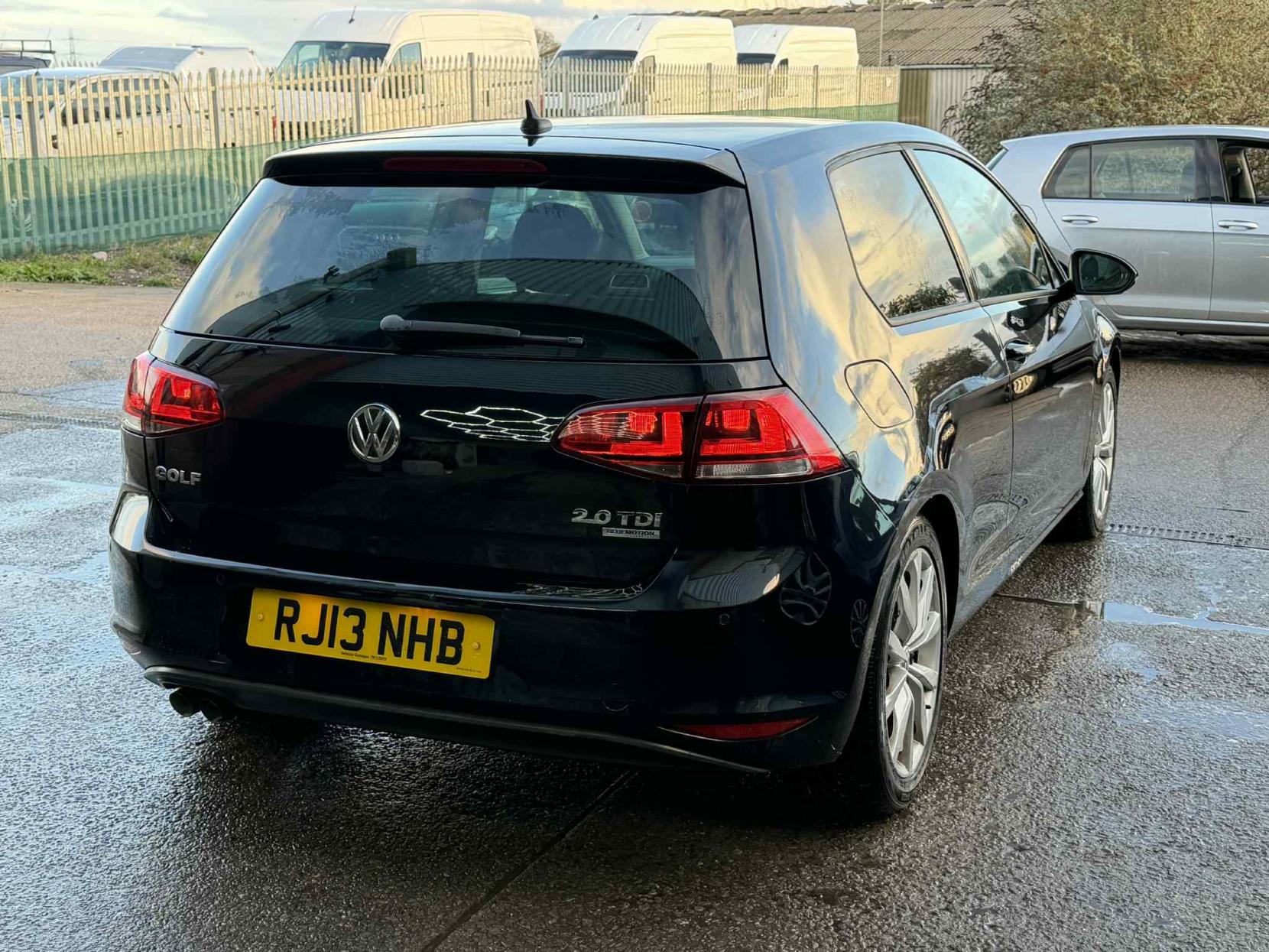 Volkswagen Golf 2.0 TDI BlueMotion Tech GT Hatchback 3dr Diesel Manual Euro 5 (s/s) (150 ps)