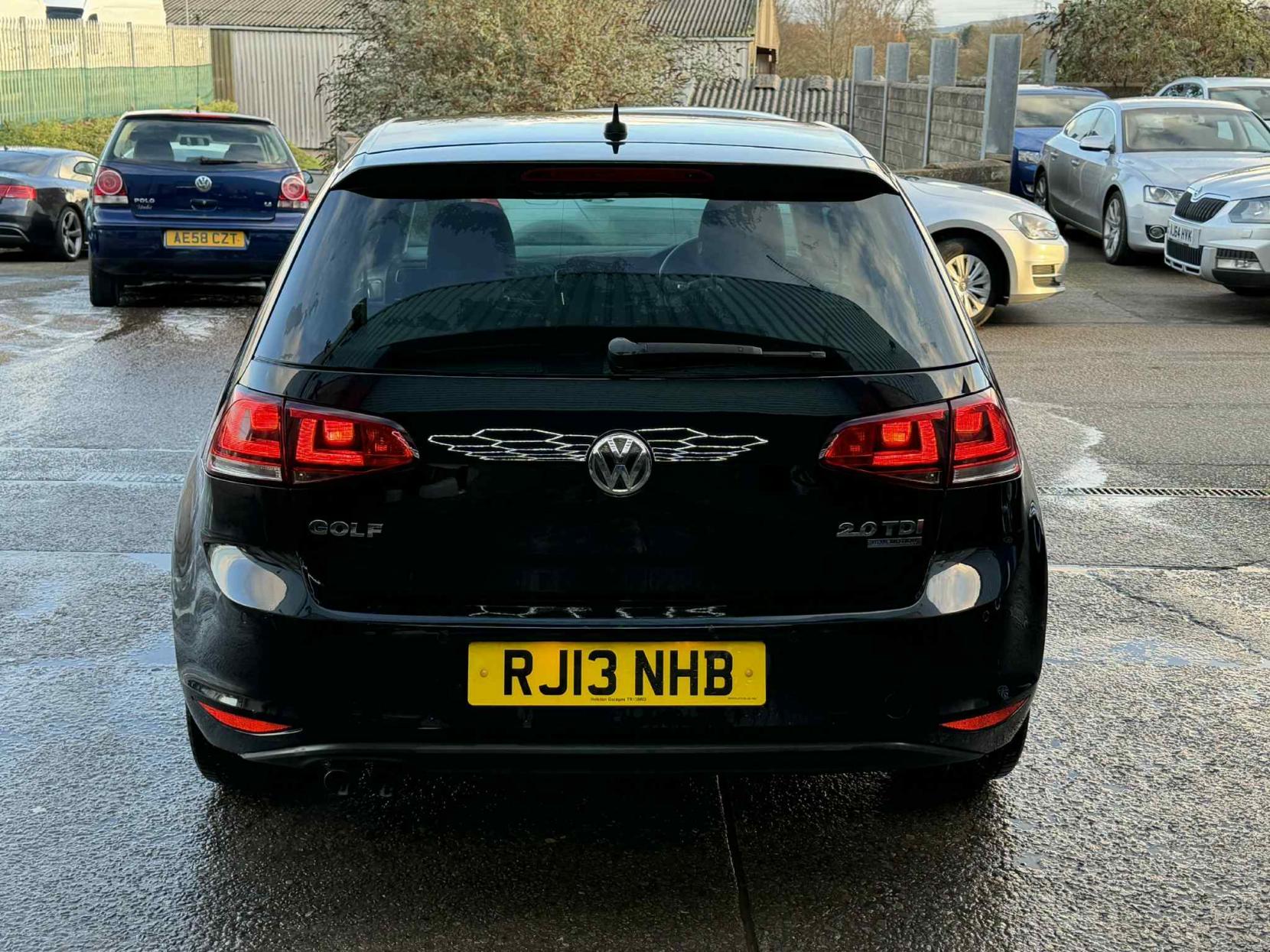 Volkswagen Golf 2.0 TDI BlueMotion Tech GT Hatchback 3dr Diesel Manual Euro 5 (s/s) (150 ps)