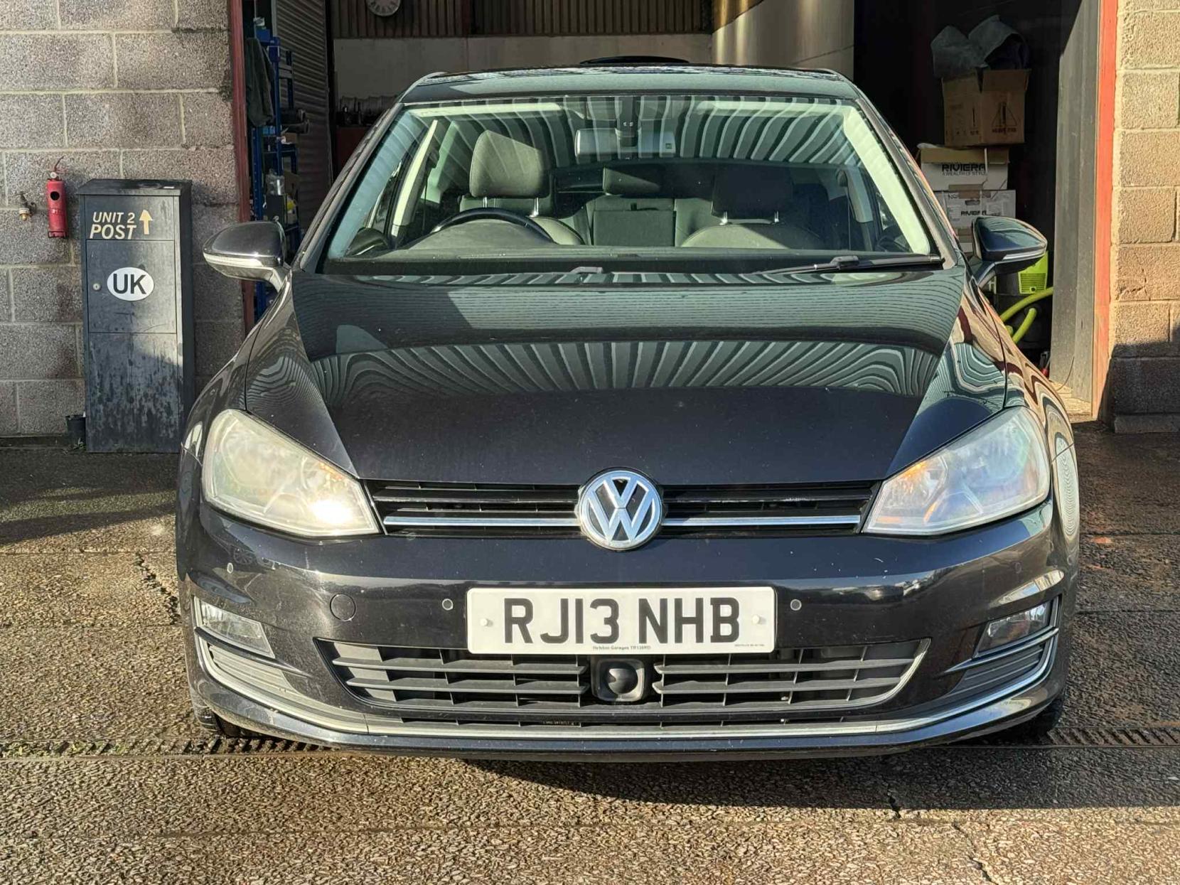 Volkswagen Golf 2.0 TDI BlueMotion Tech GT Hatchback 3dr Diesel Manual Euro 5 (s/s) (150 ps)