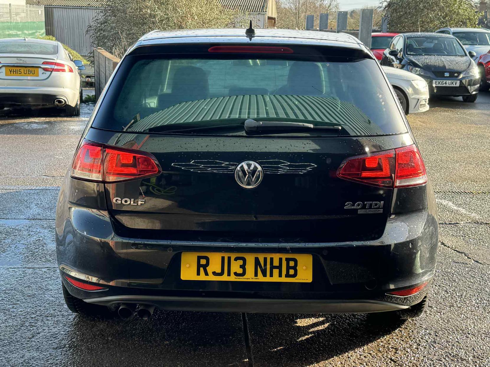 Volkswagen Golf 2.0 TDI BlueMotion Tech GT Hatchback 3dr Diesel Manual Euro 5 (s/s) (150 ps)