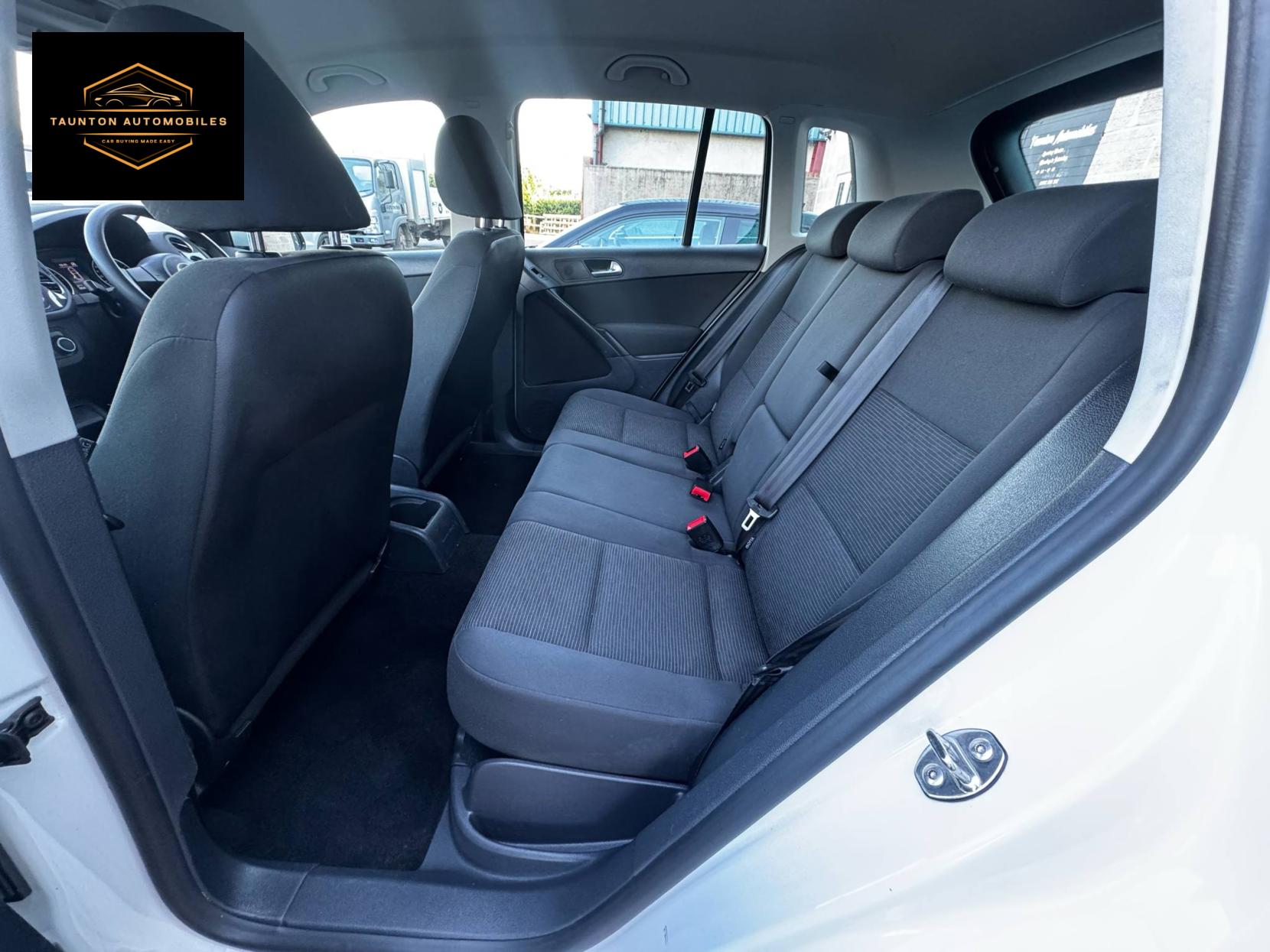 Volkswagen Tiguan 2.0 TDI BlueMotion Tech S SUV 5dr Diesel Manual 2WD Euro 5 (s/s) (110 ps)
