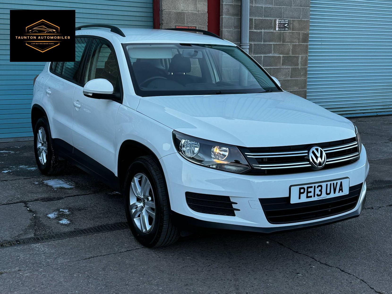 Volkswagen Tiguan 2.0 TDI BlueMotion Tech S SUV 5dr Diesel Manual 2WD Euro 5 (s/s) (110 ps)