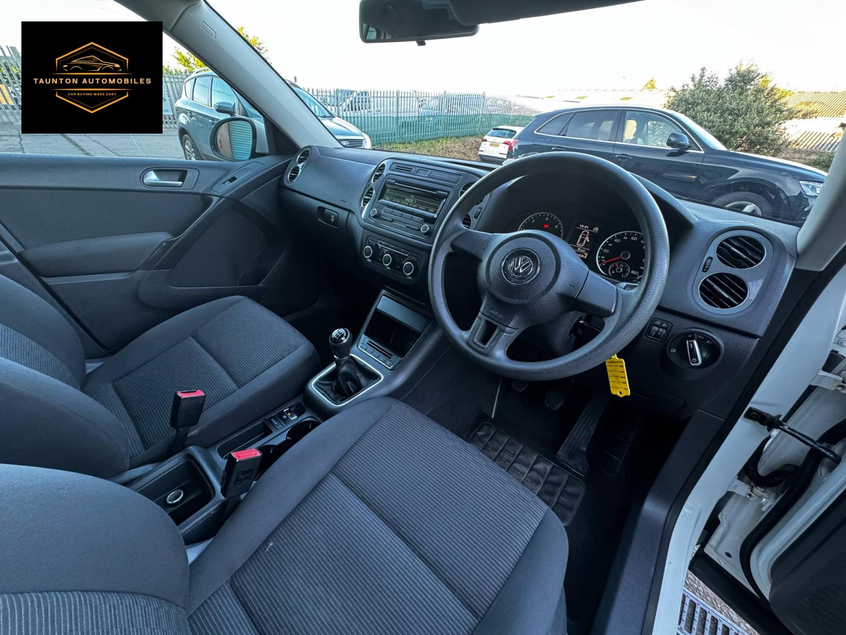 Volkswagen Tiguan 2.0 TDI BlueMotion Tech S SUV 5dr Diesel Manual 2WD Euro 5 (s/s) (110 ps)