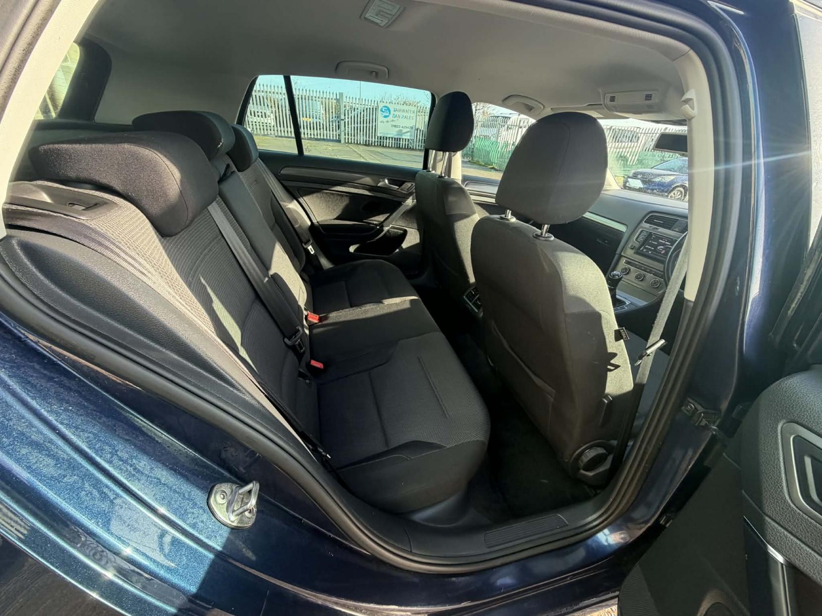 Volkswagen Golf 1.4 TSI BlueMotion Tech SE Hatchback 5dr Petrol Manual Euro 5 (s/s) (122 ps)