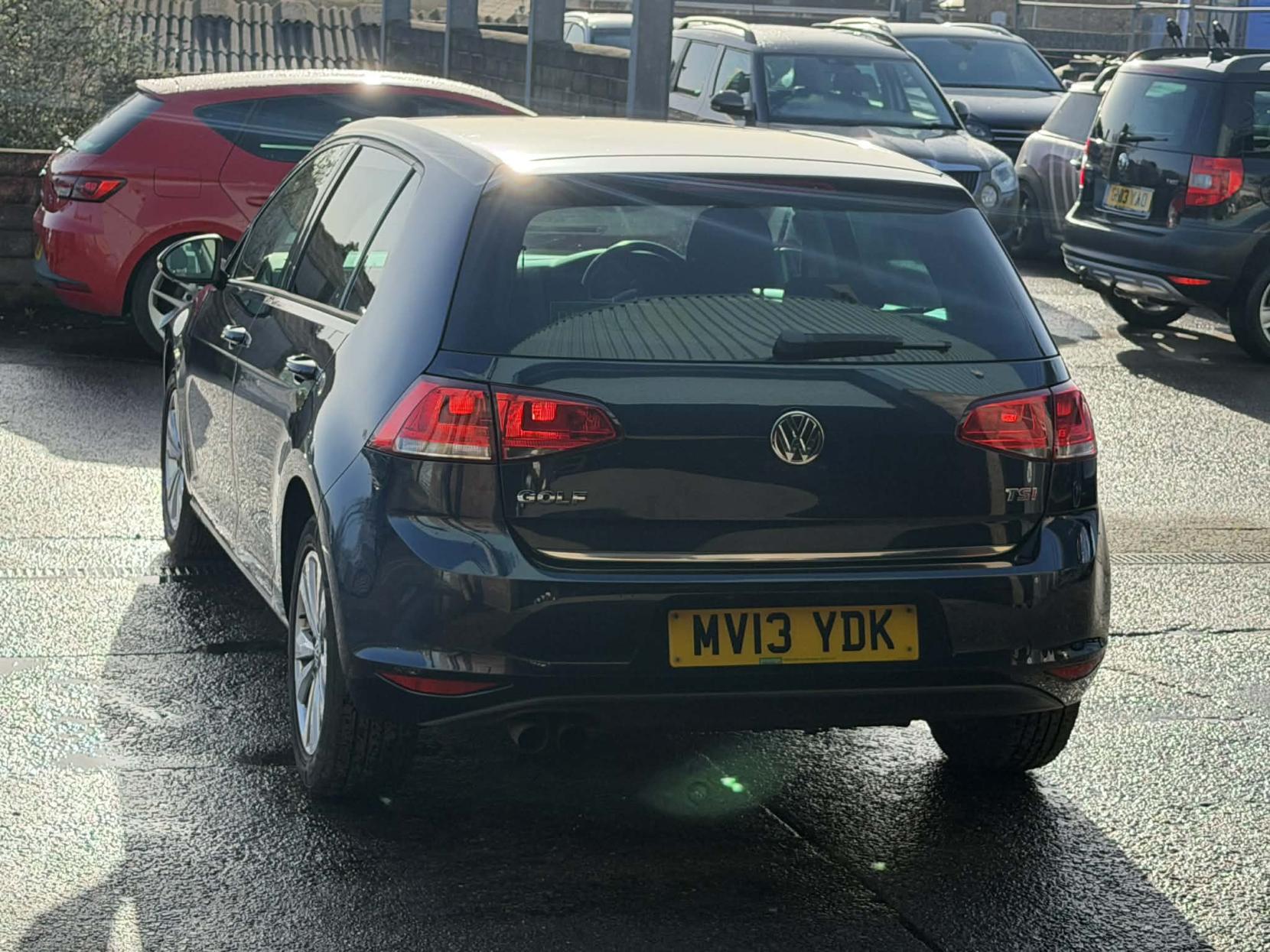 Volkswagen Golf 1.4 TSI BlueMotion Tech SE Hatchback 5dr Petrol Manual Euro 5 (s/s) (122 ps)