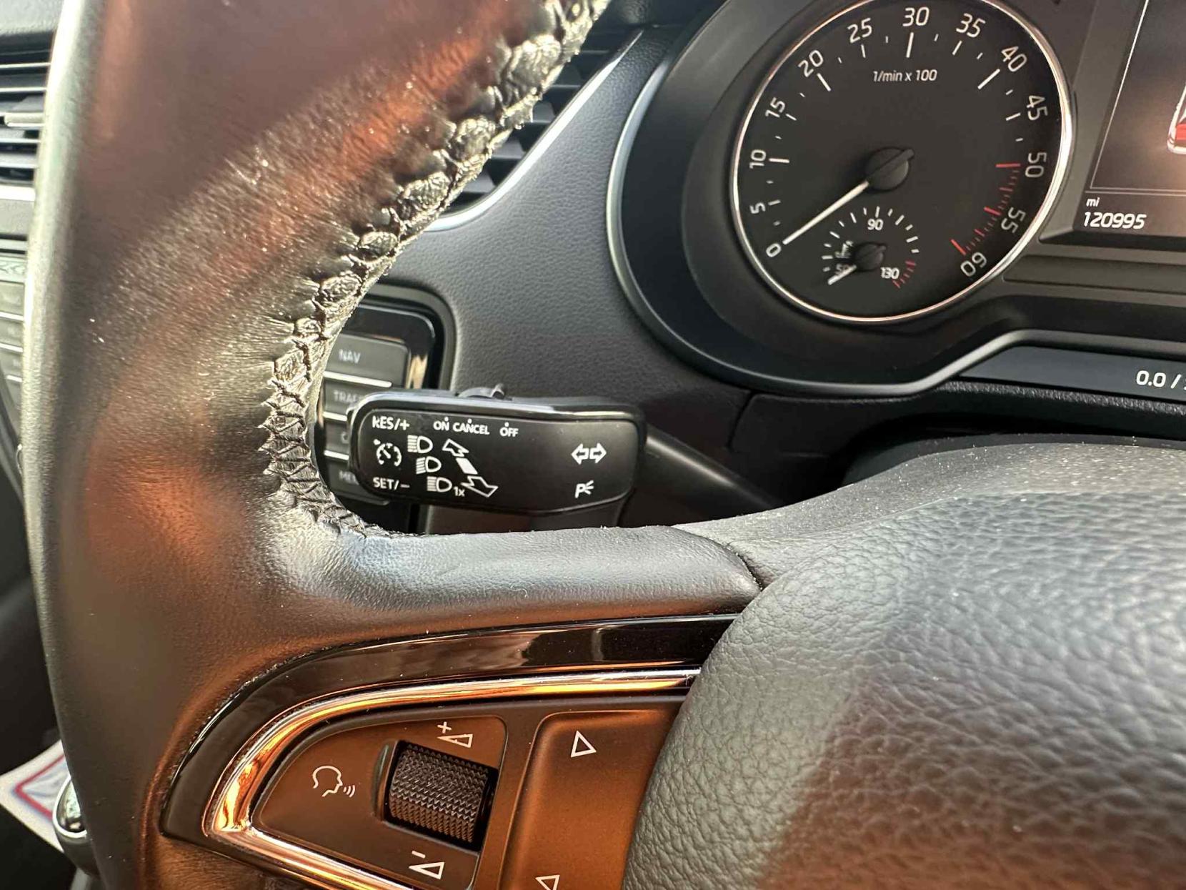 Skoda Octavia 2.0 TDI SE L Estate 5dr Diesel Manual Euro 6 (s/s) (150 ps)