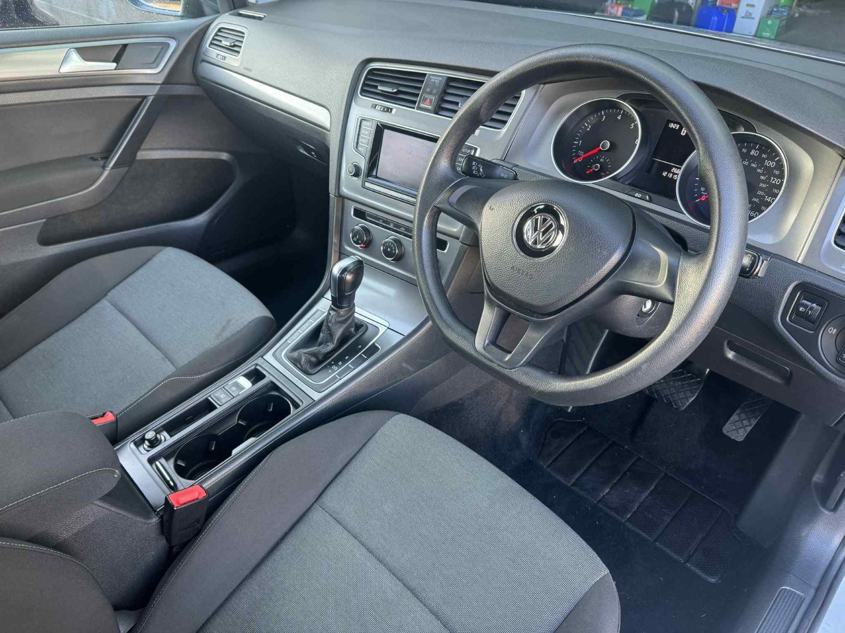 Volkswagen Golf 1.4 TSI BlueMotion Tech S Hatchback 5dr Petrol DSG Euro 5 (s/s) (122 ps)