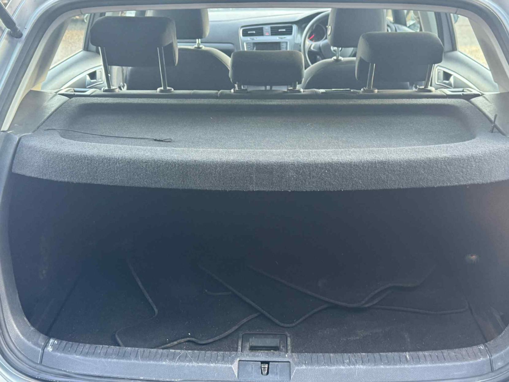 Volkswagen Golf 1.4 TSI BlueMotion Tech S Hatchback 5dr Petrol DSG Euro 5 (s/s) (122 ps)