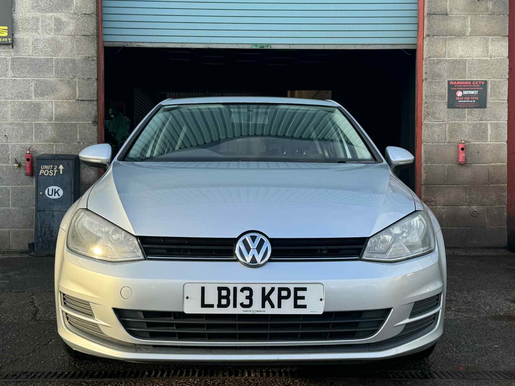 Volkswagen Golf 1.4 TSI BlueMotion Tech S Hatchback 5dr Petrol DSG Euro 5 (s/s) (122 ps)