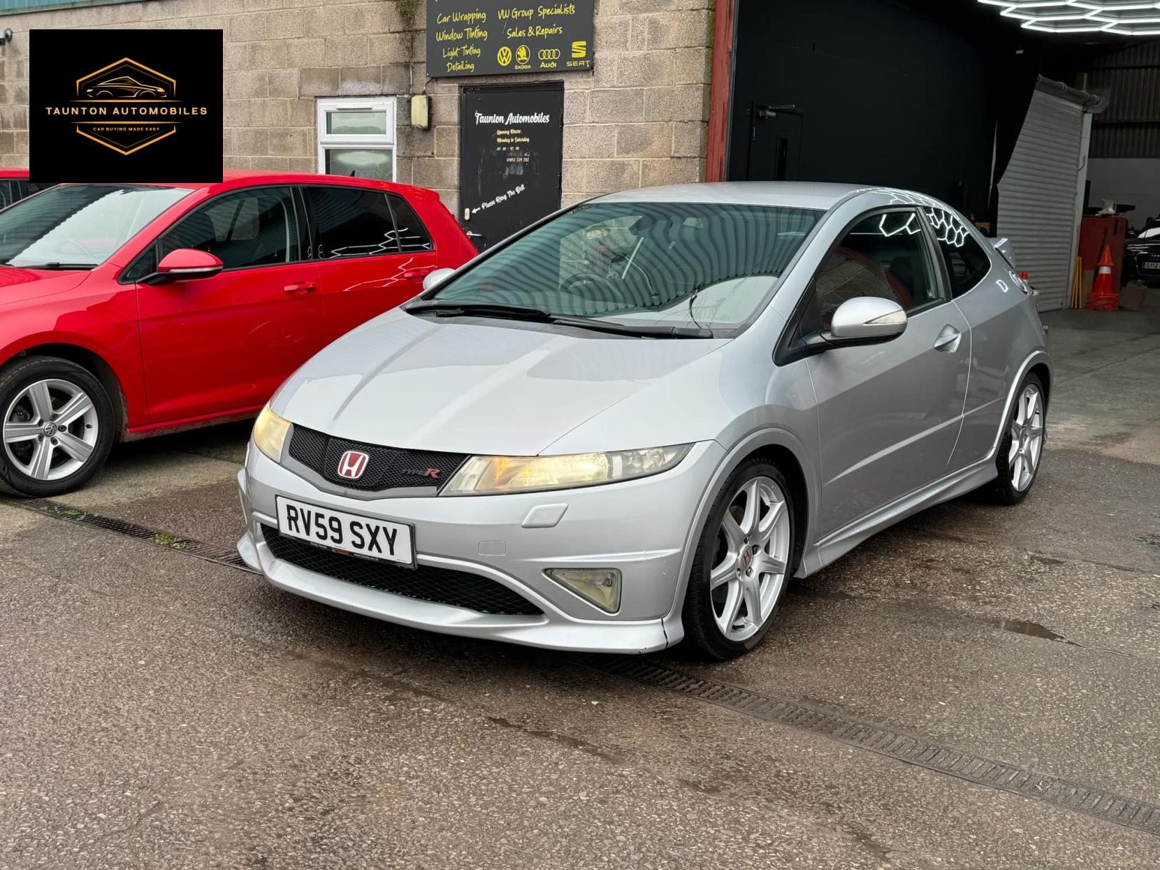 Honda Civic 2.0 i-VTEC Type R GT Hatchback 3dr Petrol Manual (215 g/km, 197 bhp)