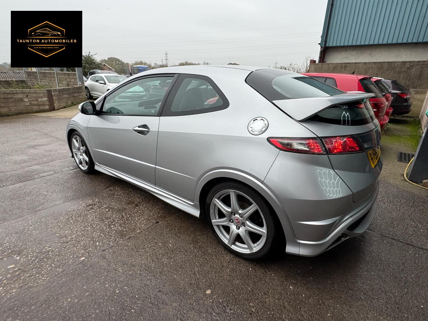 Honda Civic 2.0 i-VTEC Type R GT Hatchback 3dr Petrol Manual (215 g/km, 197 bhp)