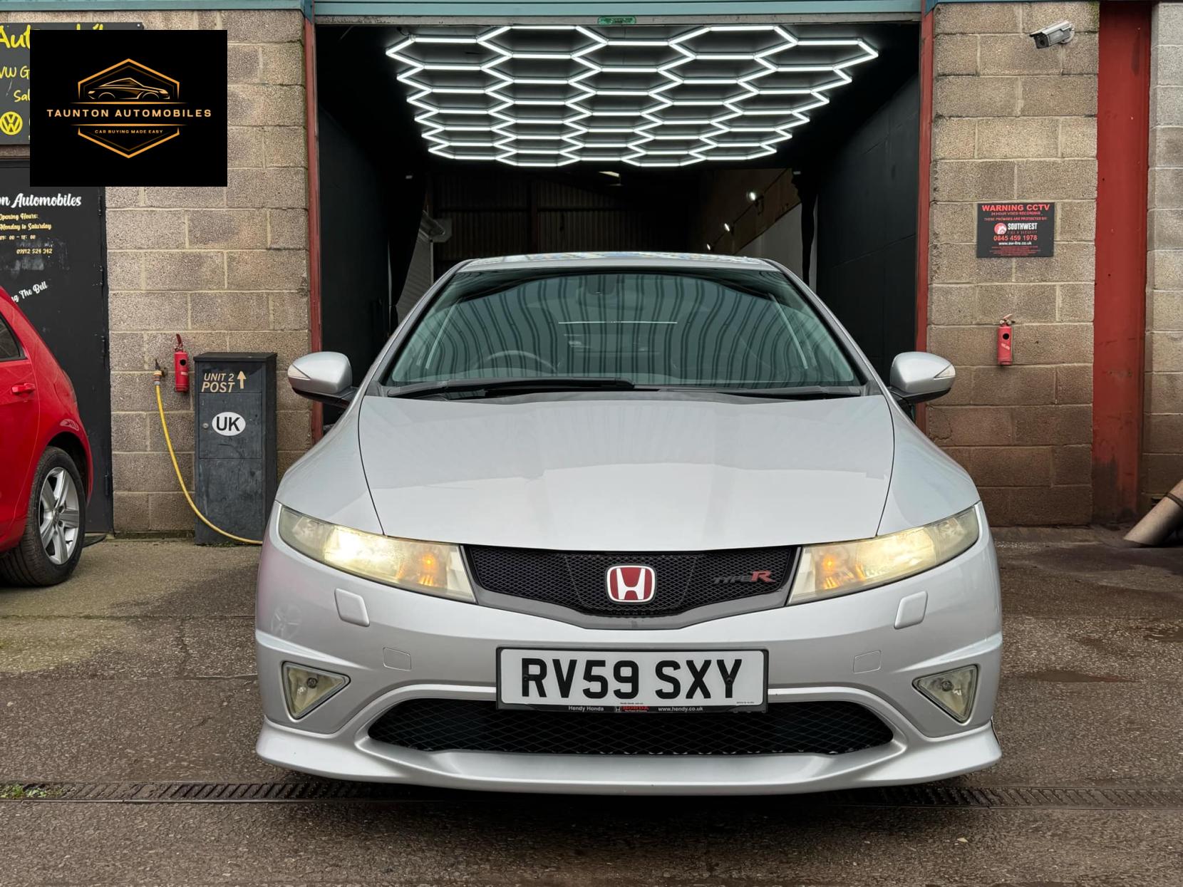 Honda Civic 2.0 i-VTEC Type R GT Hatchback 3dr Petrol Manual (215 g/km, 197 bhp)