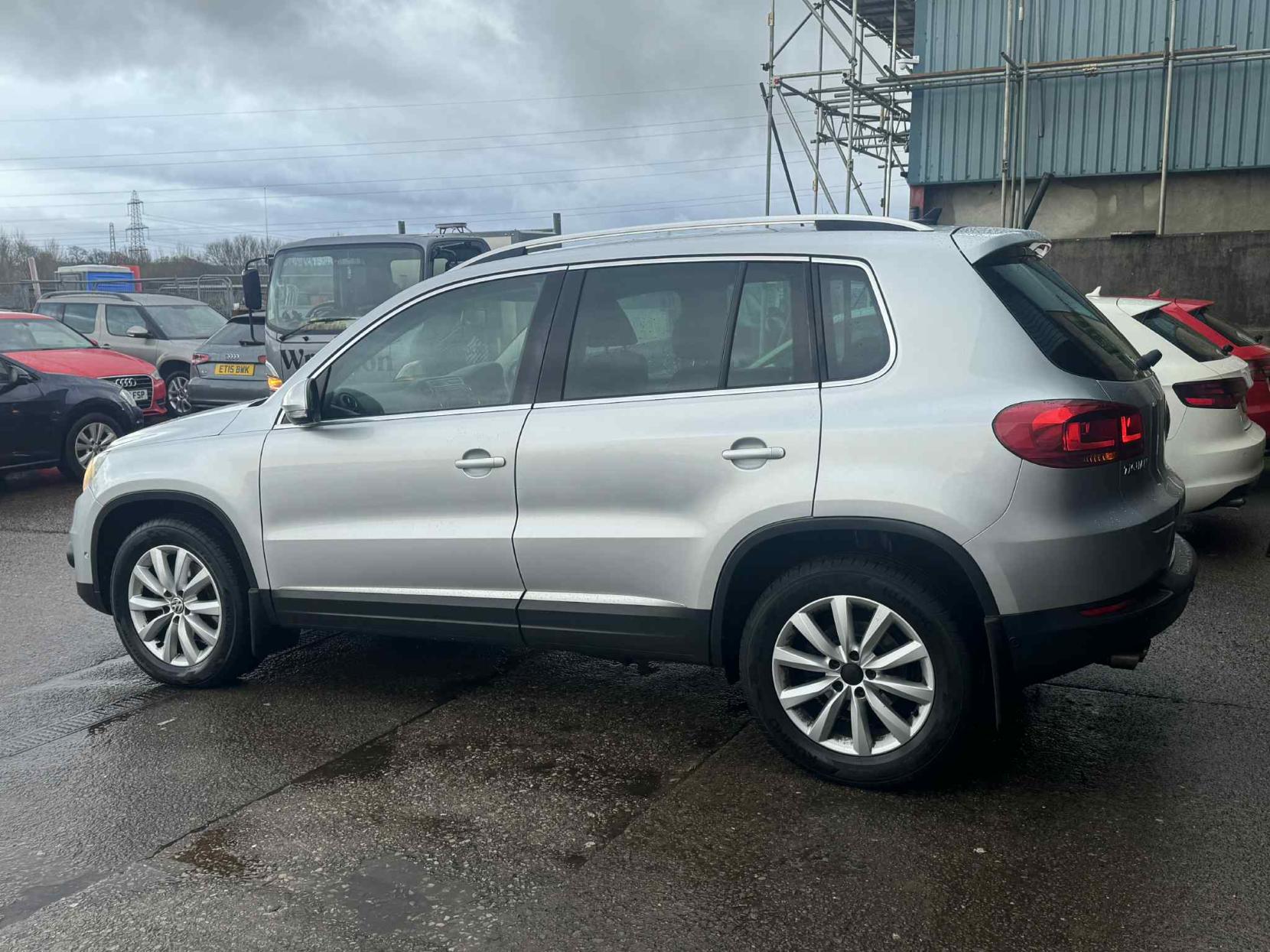 Volkswagen Tiguan 2.0 TDI BlueMotion Tech Match SUV 5dr Diesel Manual 4WD Euro 6 (s/s) (150 ps)