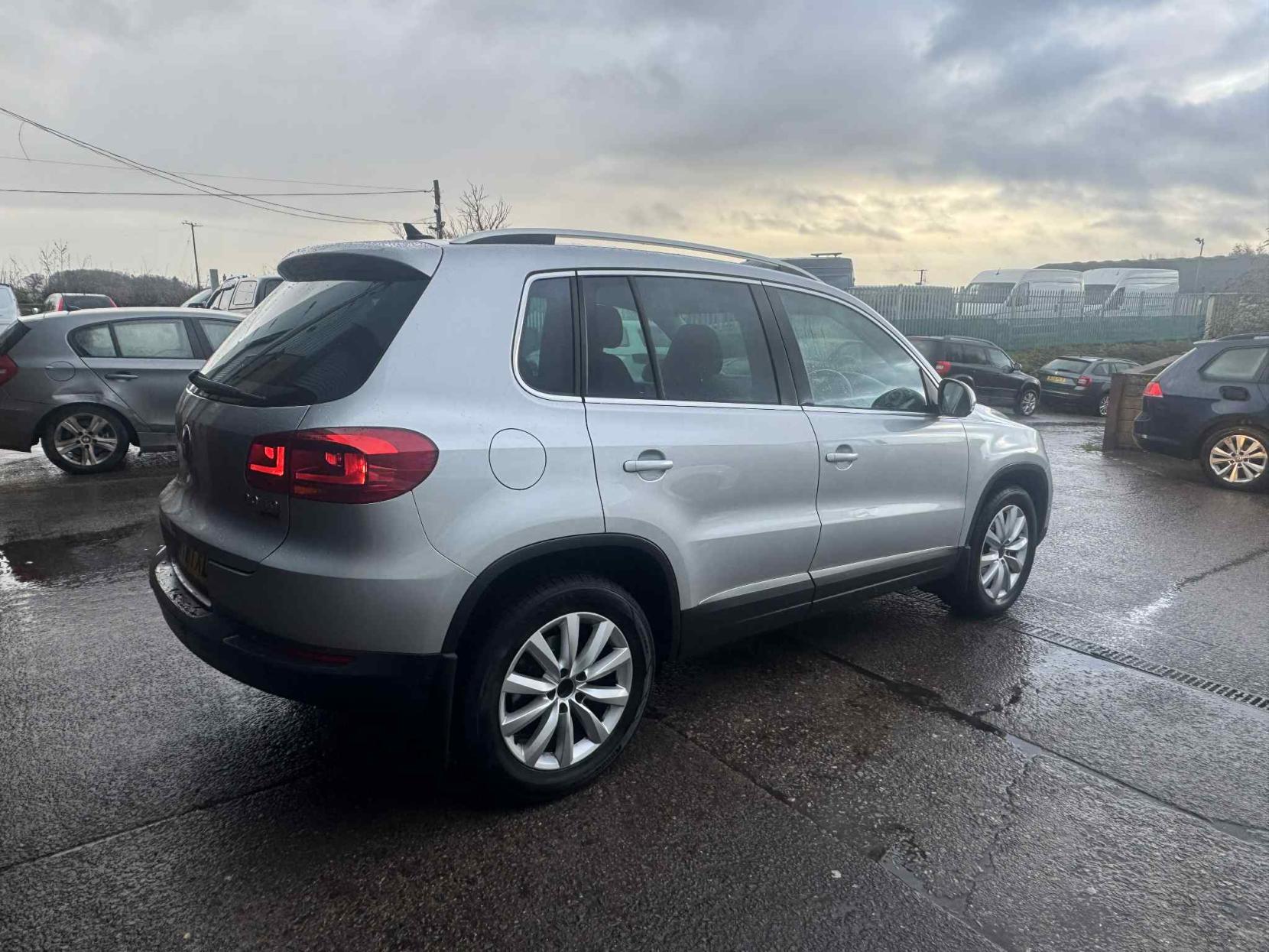 Volkswagen Tiguan 2.0 TDI BlueMotion Tech Match SUV 5dr Diesel Manual 4WD Euro 6 (s/s) (150 ps)