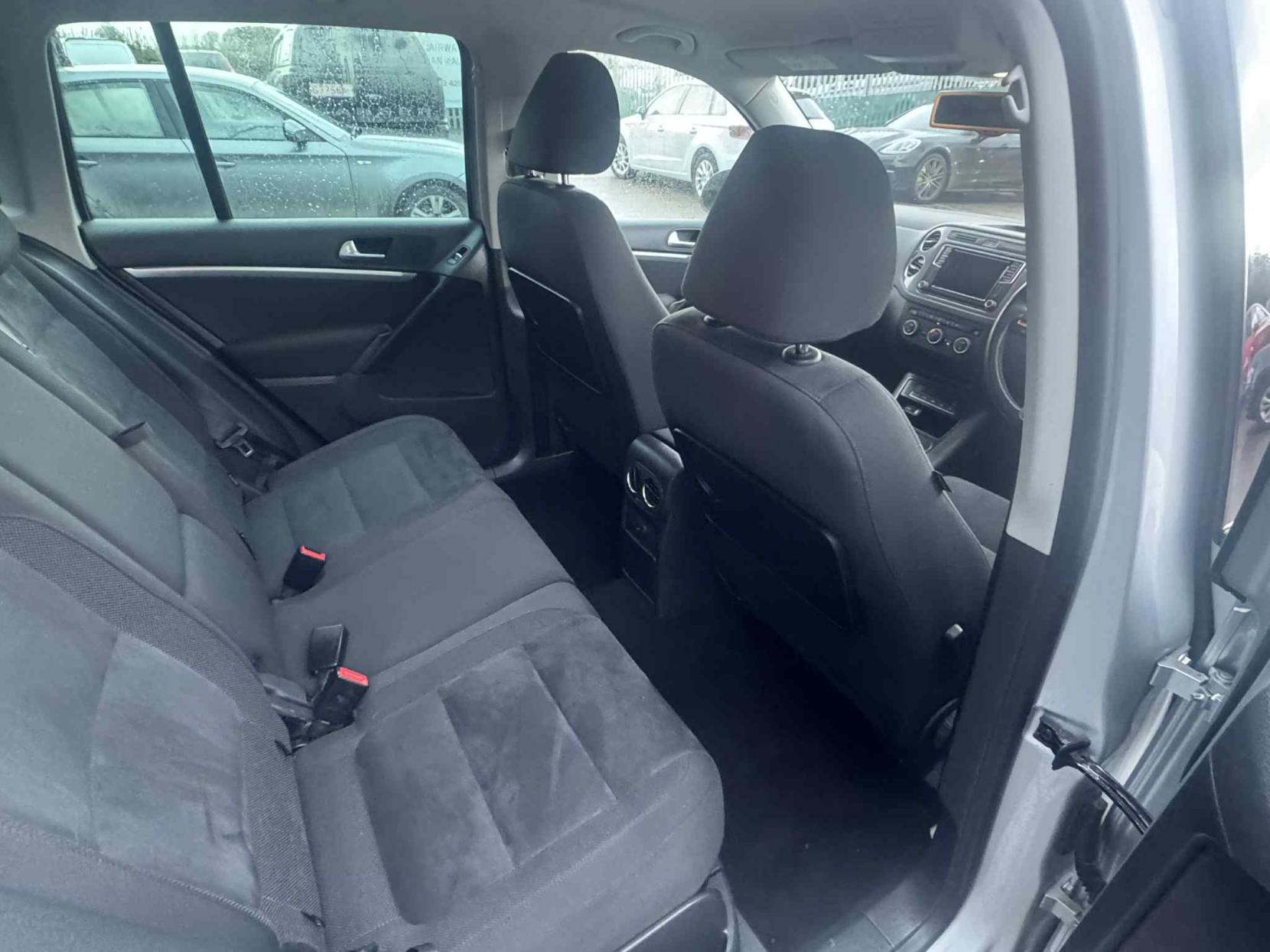 Volkswagen Tiguan 2.0 TDI BlueMotion Tech Match SUV 5dr Diesel Manual 4WD Euro 6 (s/s) (150 ps)