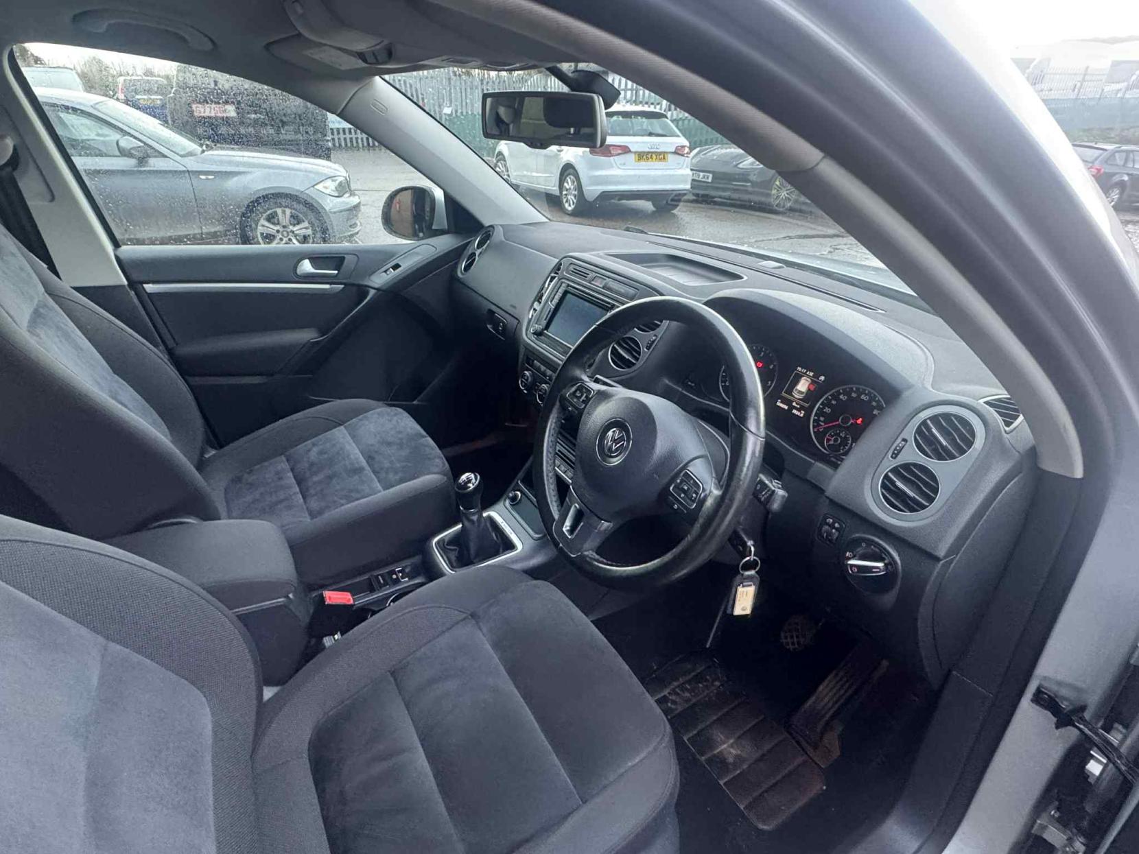 Volkswagen Tiguan 2.0 TDI BlueMotion Tech Match SUV 5dr Diesel Manual 4WD Euro 6 (s/s) (150 ps)