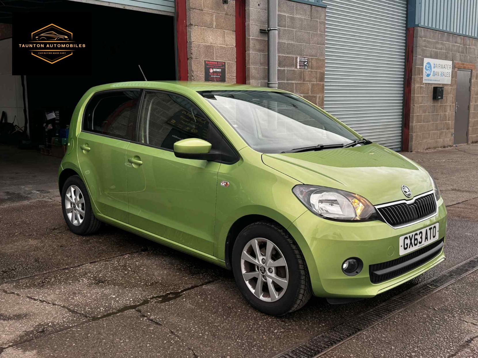 Skoda Citigo 1.0 MPI GreenTech Elegance Hatchback 5dr Petrol Manual Euro 5 (s/s) (75 ps)