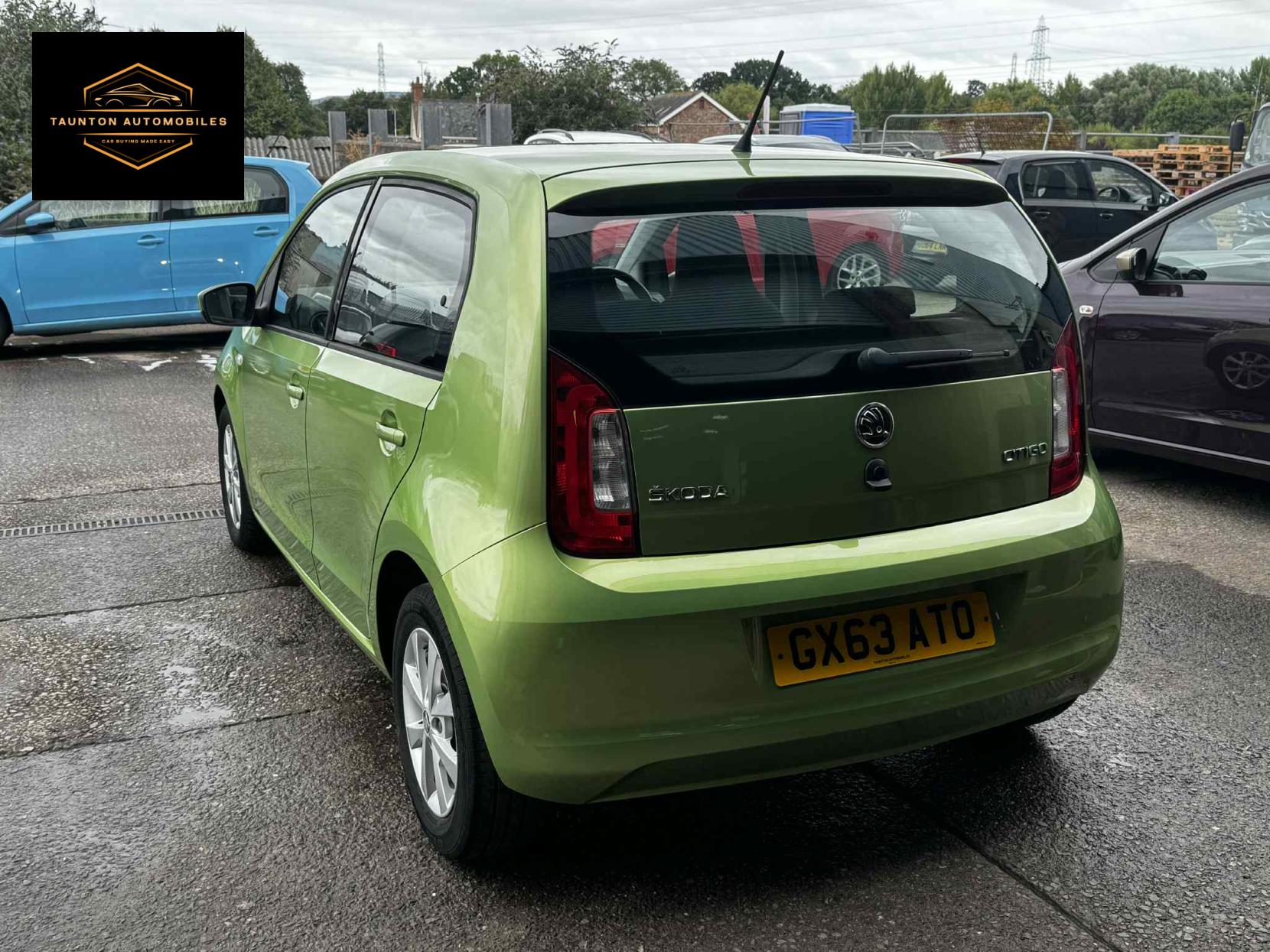 Skoda Citigo 1.0 MPI GreenTech Elegance Hatchback 5dr Petrol Manual Euro 5 (s/s) (75 ps)