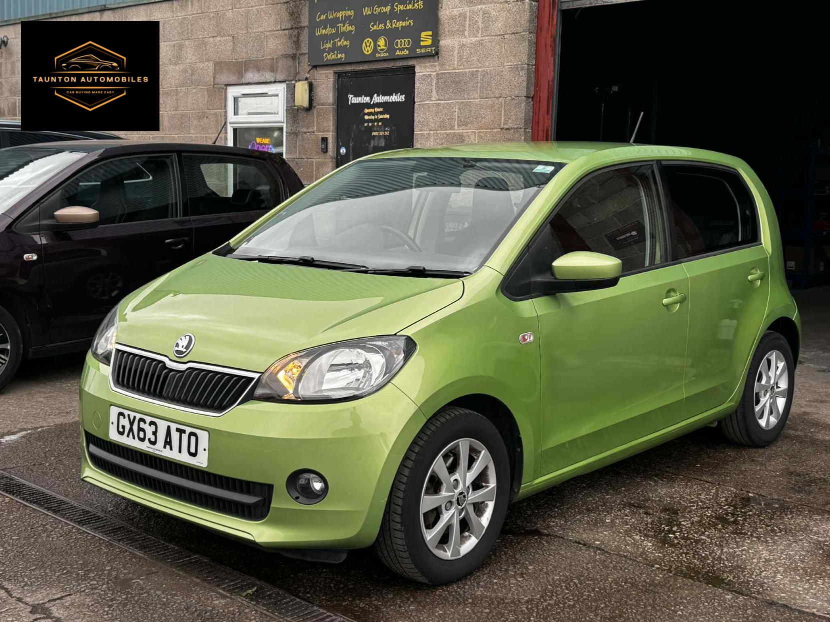 Skoda Citigo 1.0 MPI GreenTech Elegance Hatchback 5dr Petrol Manual Euro 5 (s/s) (75 ps)