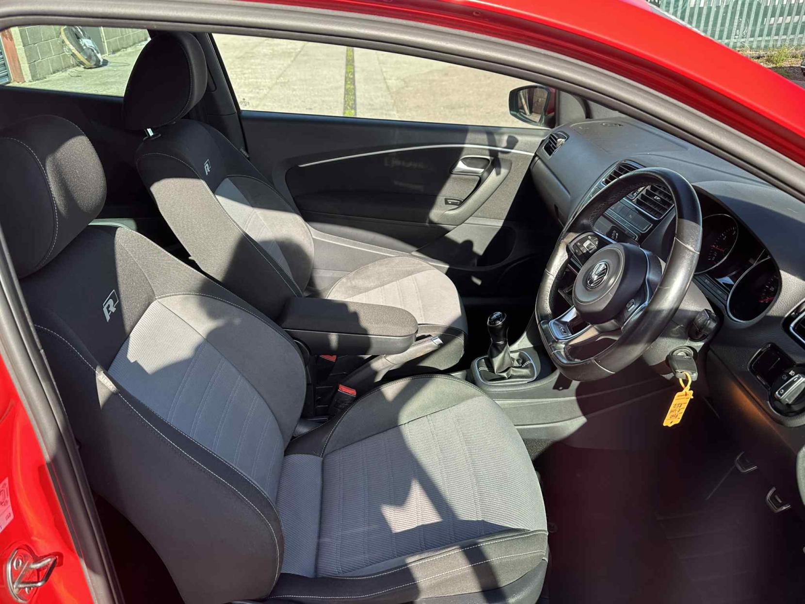 Volkswagen Polo 1.0 TSI BlueMotion Tech R-Line Hatchback 3dr Petrol Manual Euro 6 (s/s) (110 bhp)