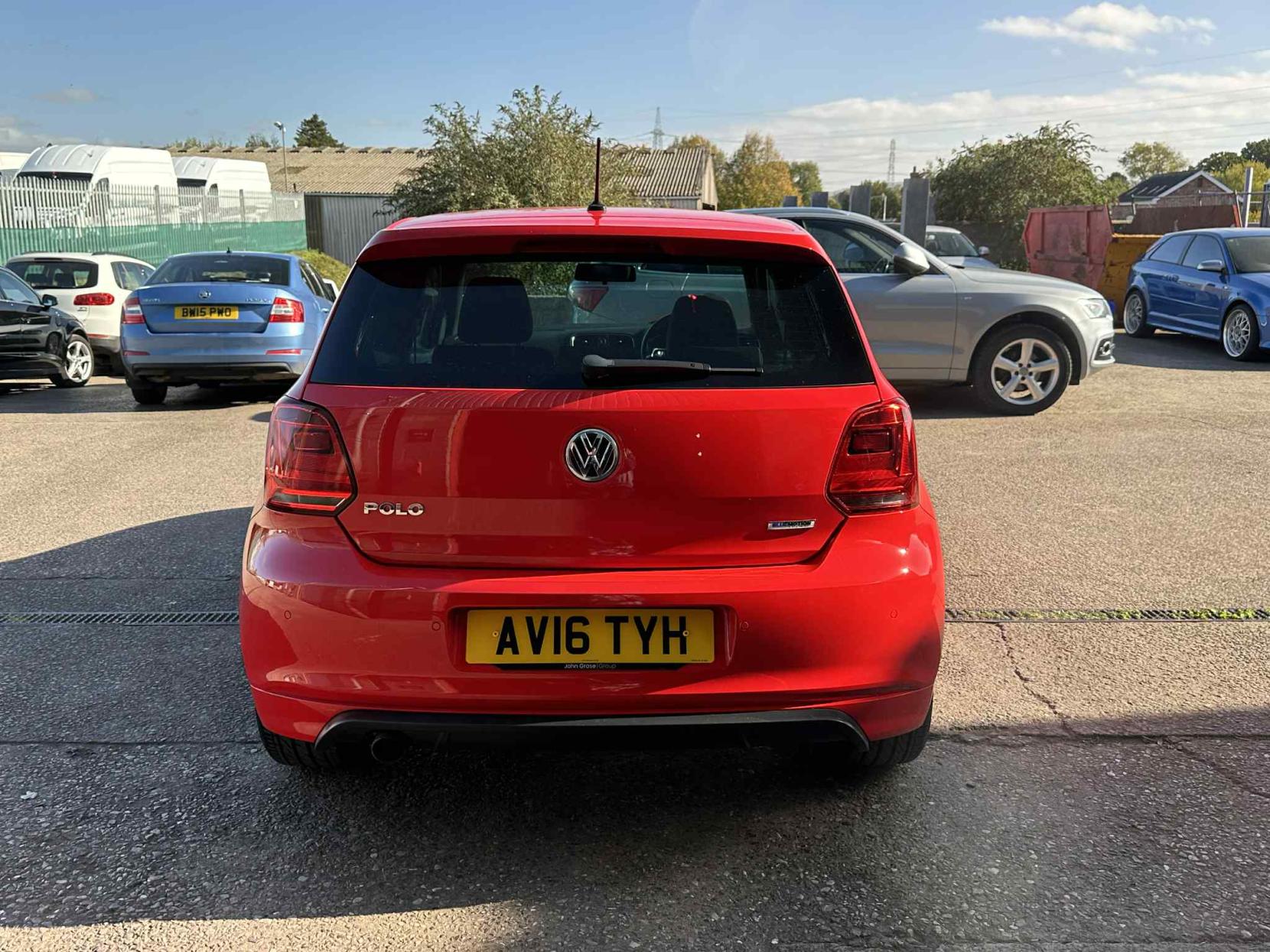 Volkswagen Polo 1.0 TSI BlueMotion Tech R-Line Hatchback 3dr Petrol Manual Euro 6 (s/s) (110 bhp)