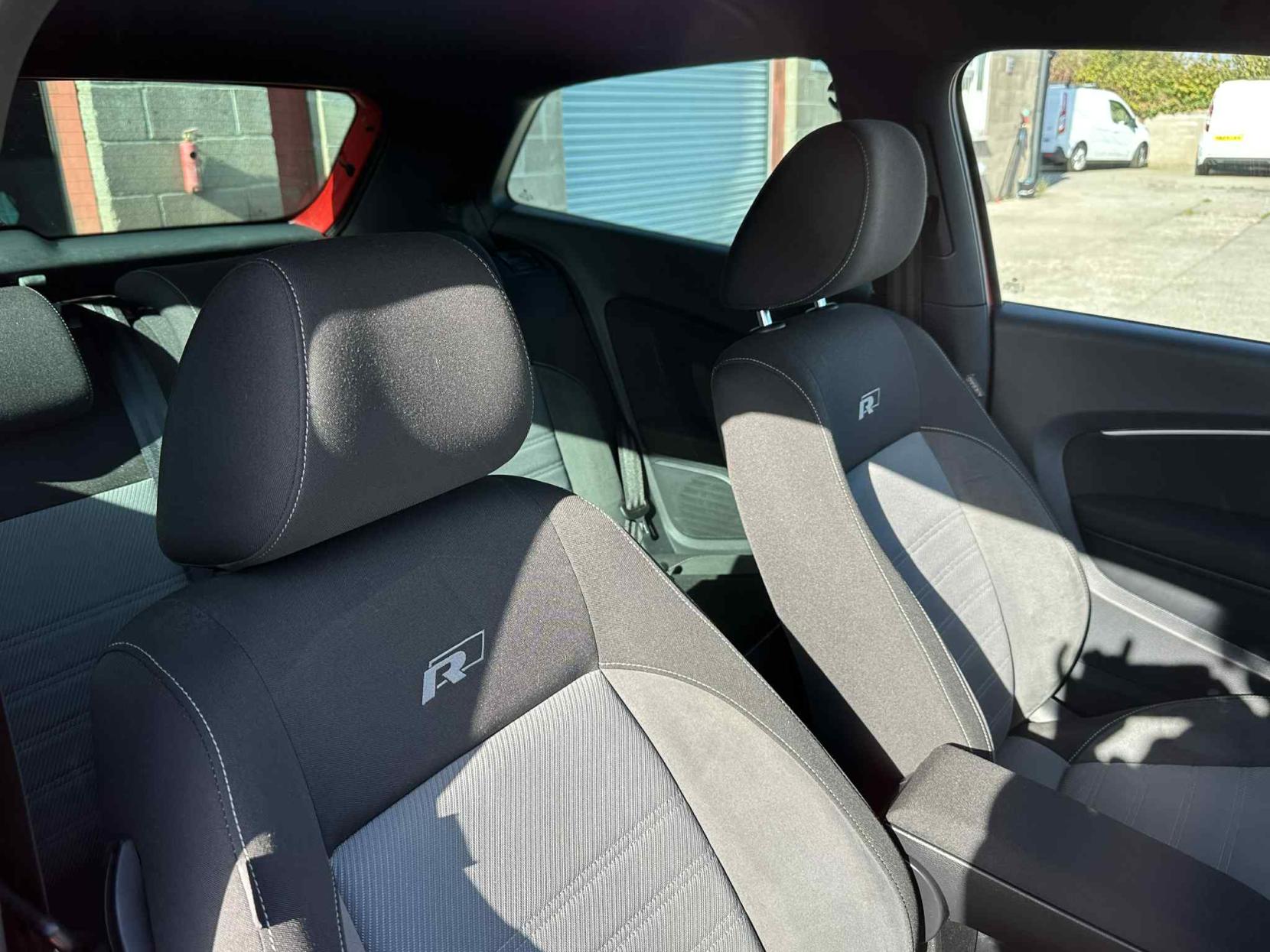Volkswagen Polo 1.0 TSI BlueMotion Tech R-Line Hatchback 3dr Petrol Manual Euro 6 (s/s) (110 bhp)