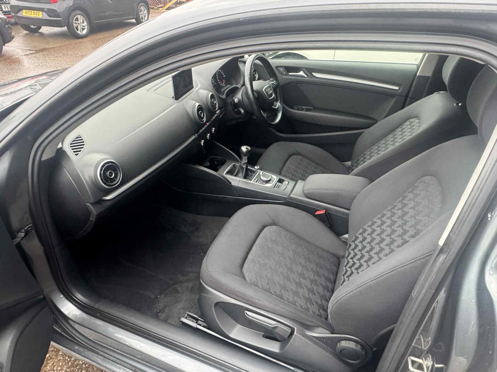 Audi A3 2.0 TDI SE Technik Hatchback 3dr Diesel Manual Euro 6 (s/s) (150 ps)