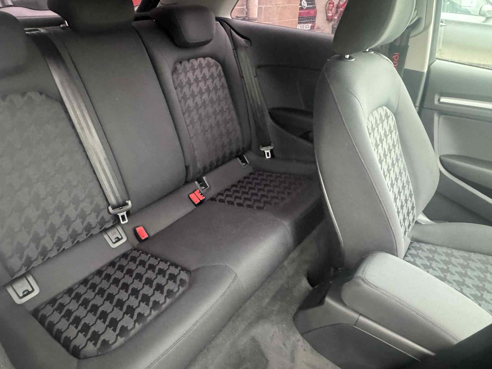 Audi A3 2.0 TDI SE Technik Hatchback 3dr Diesel Manual Euro 6 (s/s) (150 ps)