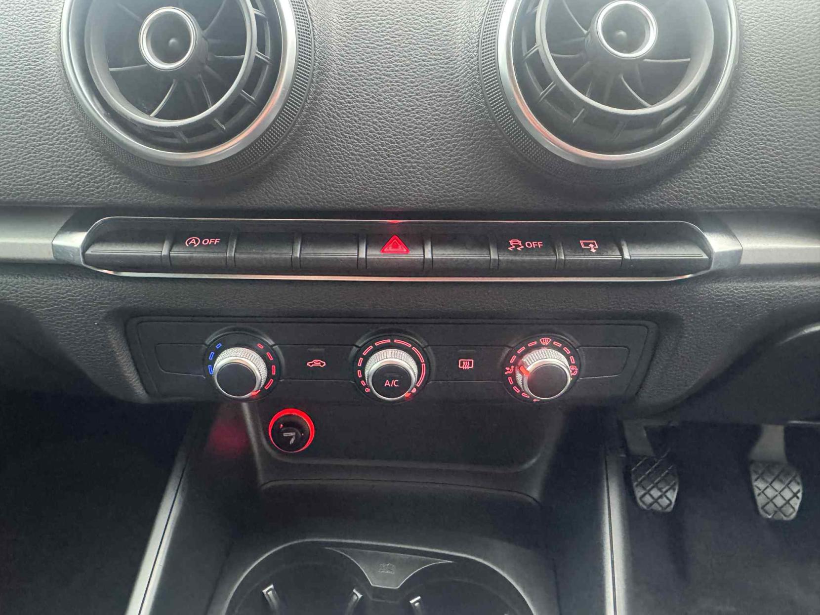 Audi A3 2.0 TDI SE Technik Hatchback 3dr Diesel Manual Euro 6 (s/s) (150 ps)