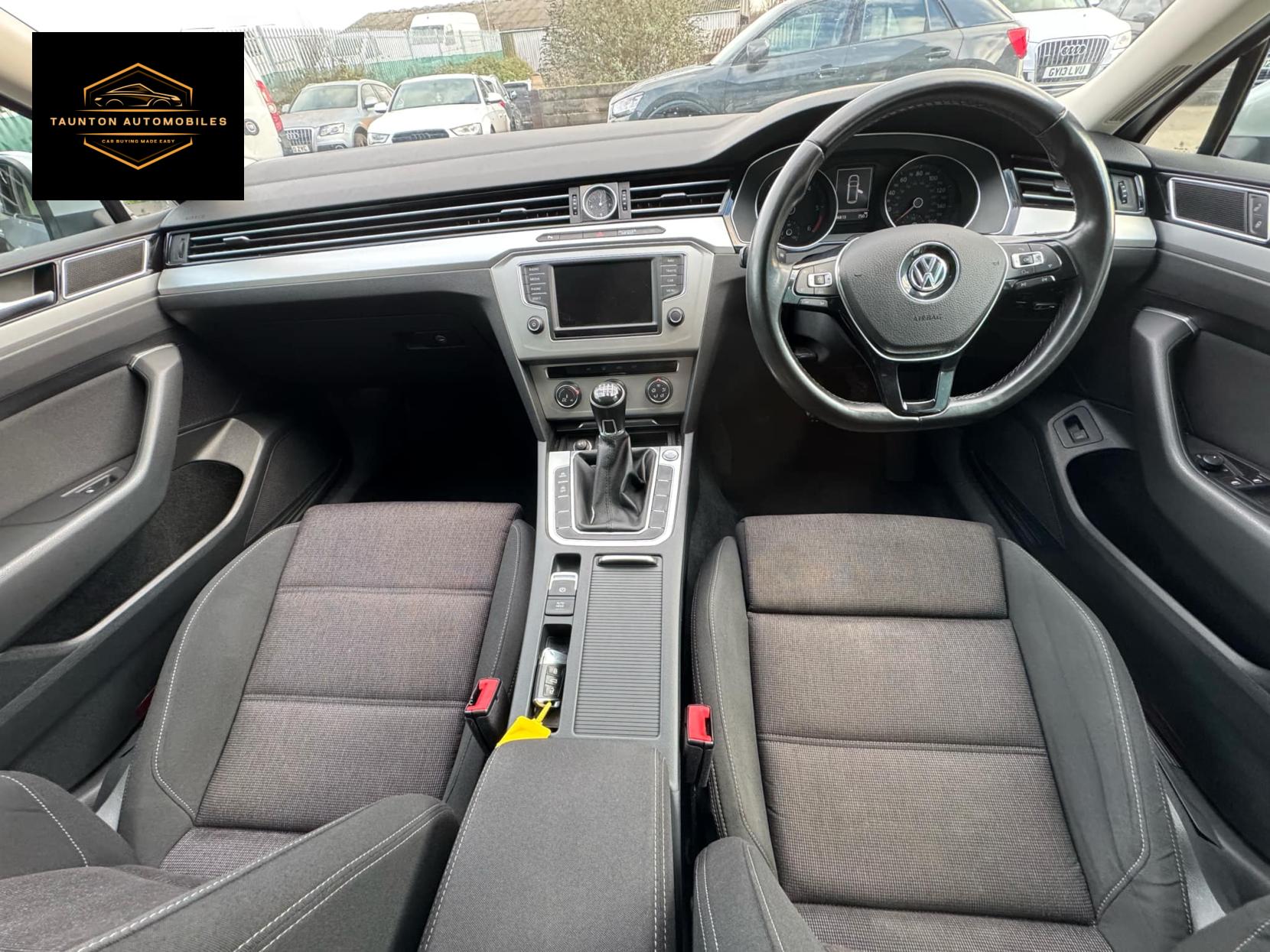 Volkswagen Passat 2.0 TDI BlueMotion Tech SE Business Estate 5dr Diesel Manual Euro 6 (s/s) (150 ps)