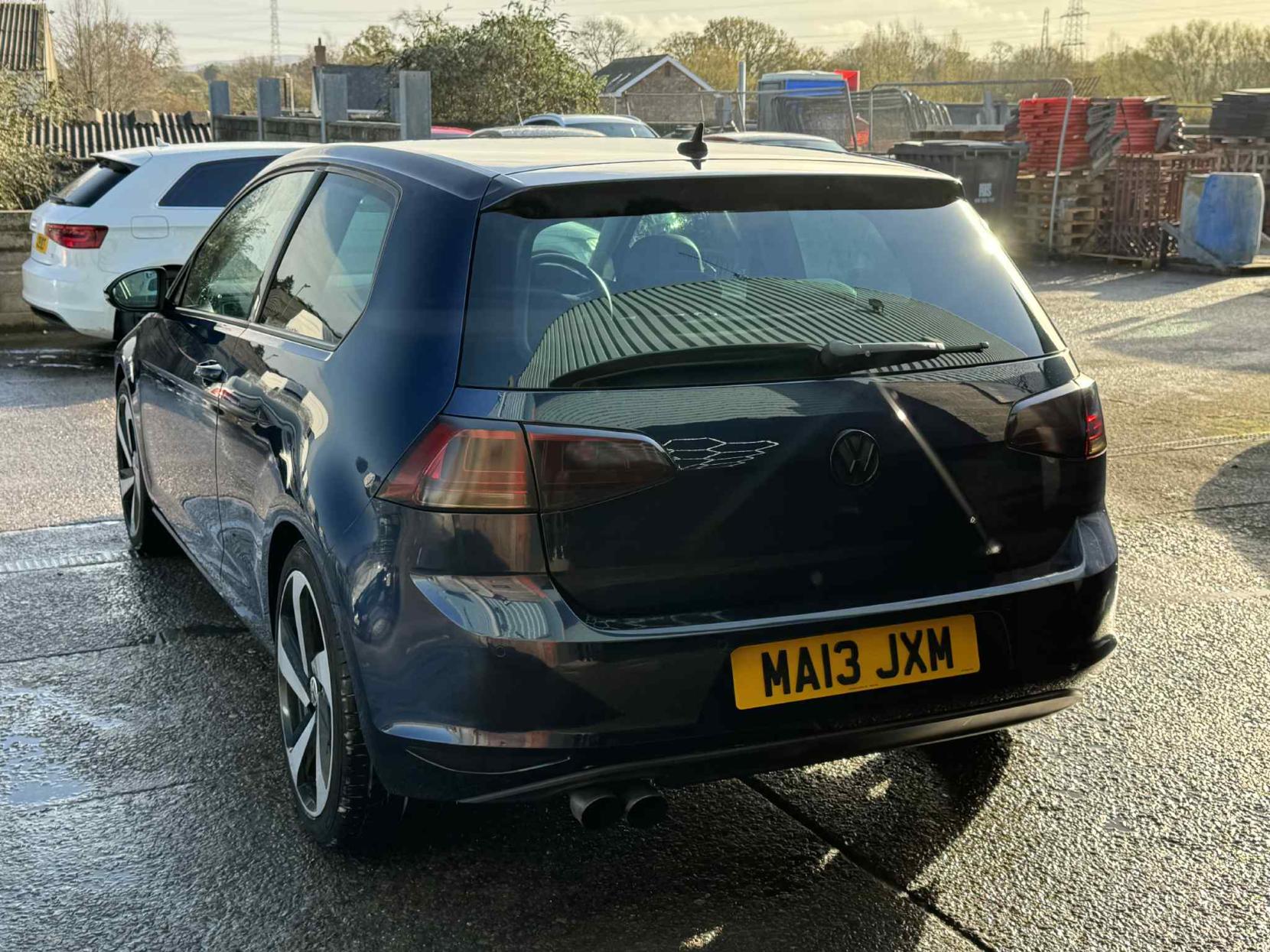 Volkswagen Golf 2.0 TDI BlueMotion Tech GT Hatchback 3dr Diesel Manual Euro 5 (s/s) (150 ps)