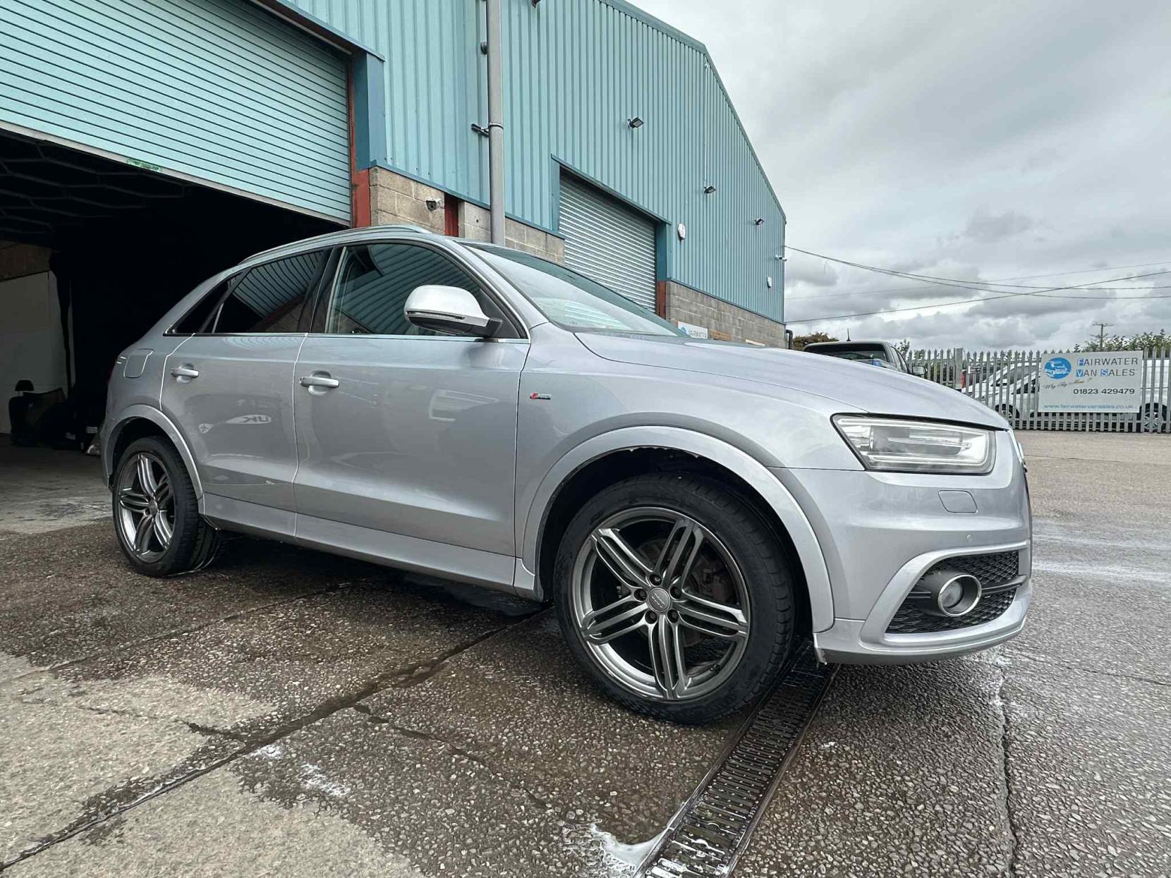 Audi Q3 2.0 TDI S line Plus SUV 5dr Diesel Manual quattro Euro 5 (s/s) (140 ps)