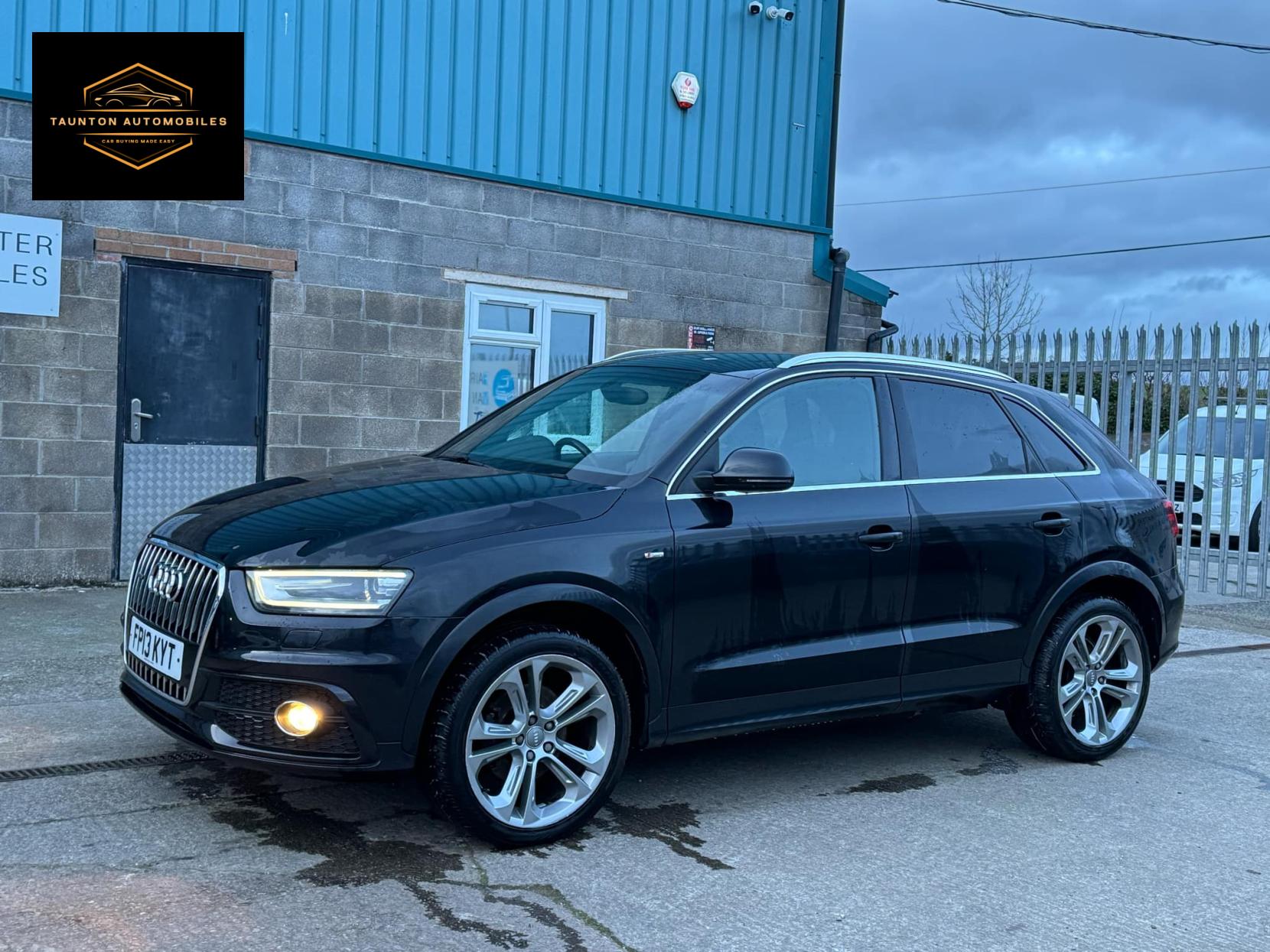 Audi Q3 2.0 TDI S line SUV 5dr Diesel S Tronic quattro Euro 5 (s/s) (177 ps)