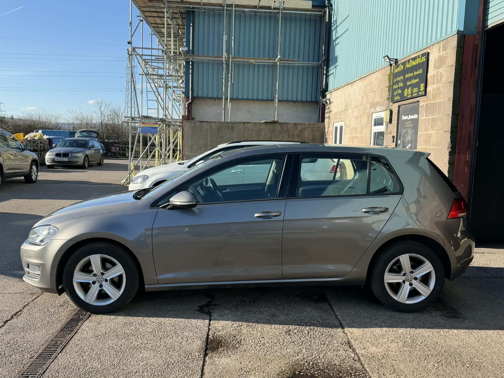 Volkswagen Golf 1.6 TDI BlueMotion Tech Match Hatchback 5dr Diesel Manual Euro 5 (s/s) (105 ps)