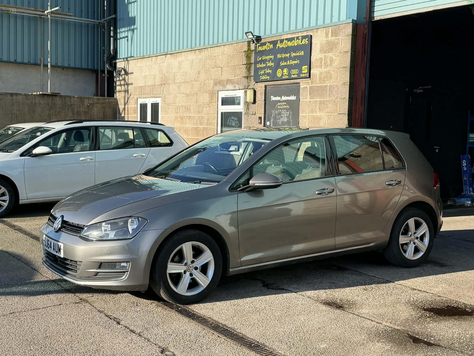 Volkswagen Golf 1.6 TDI BlueMotion Tech Match Hatchback 5dr Diesel Manual Euro 5 (s/s) (105 ps)