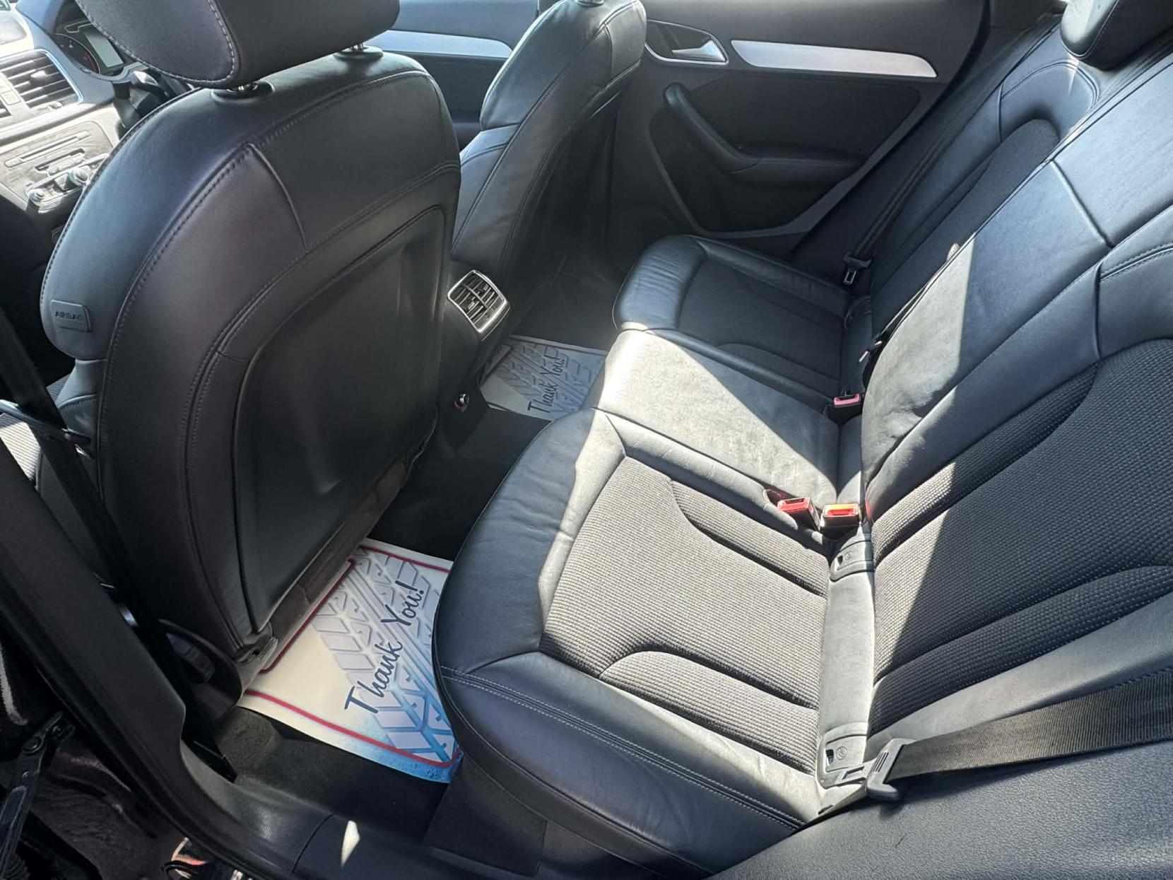 Audi Q3 2.0 TDI S line SUV 5dr Diesel Manual quattro Euro 5 (s/s) (140 ps)