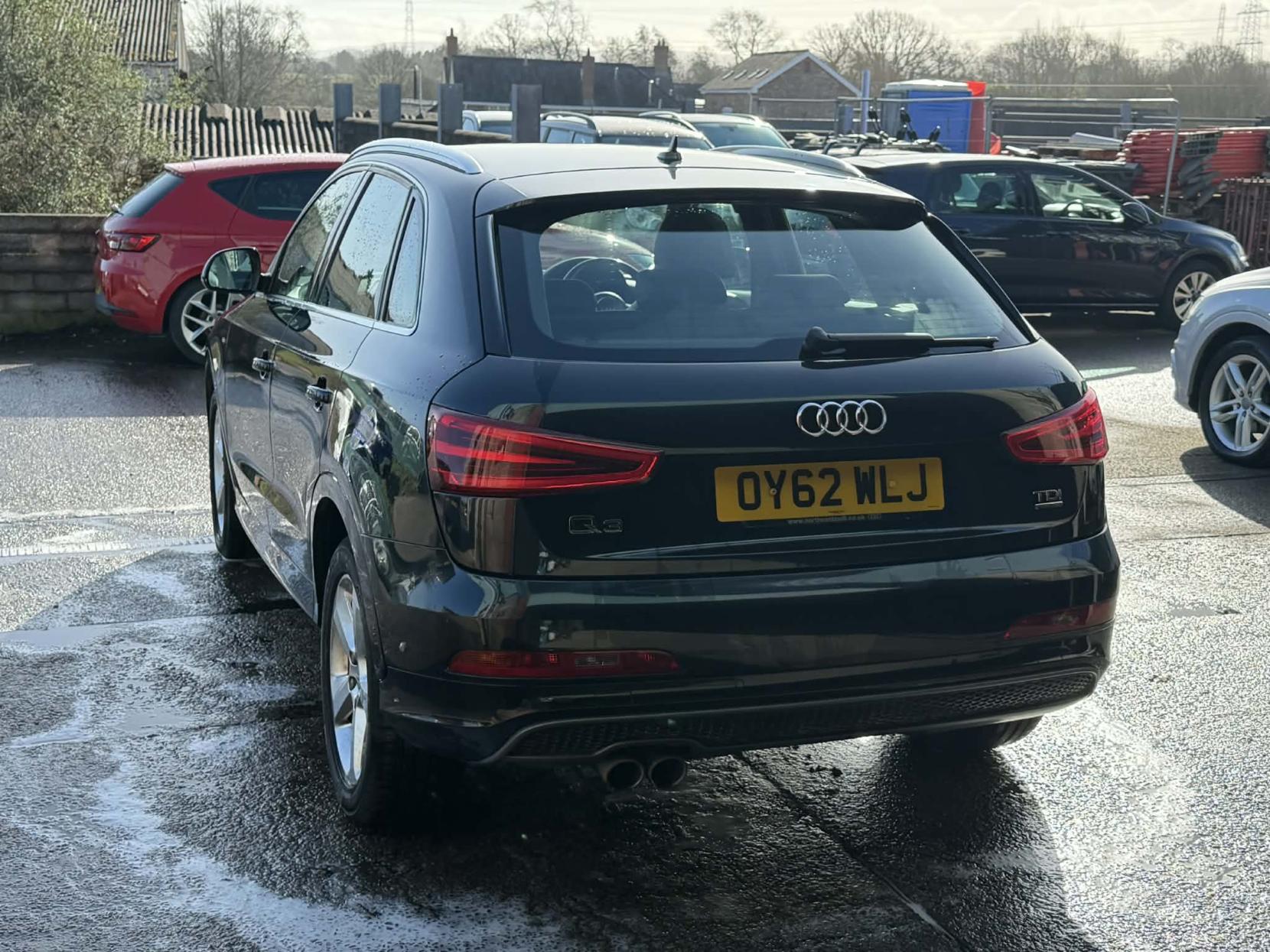 Audi Q3 2.0 TDI S line SUV 5dr Diesel Manual quattro Euro 5 (s/s) (140 ps)